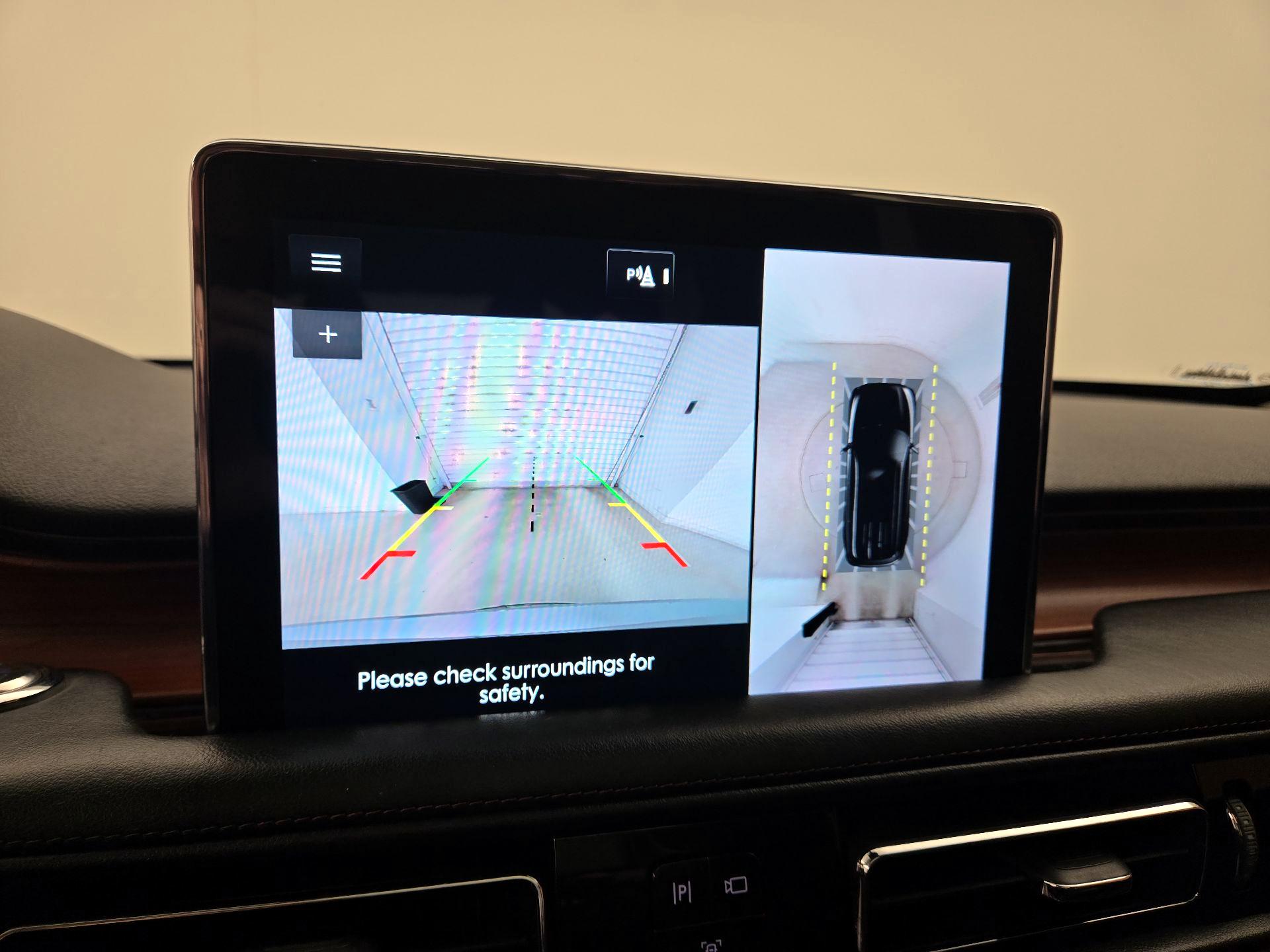 Thumbnail: 2020 Lincoln Aviator - 15