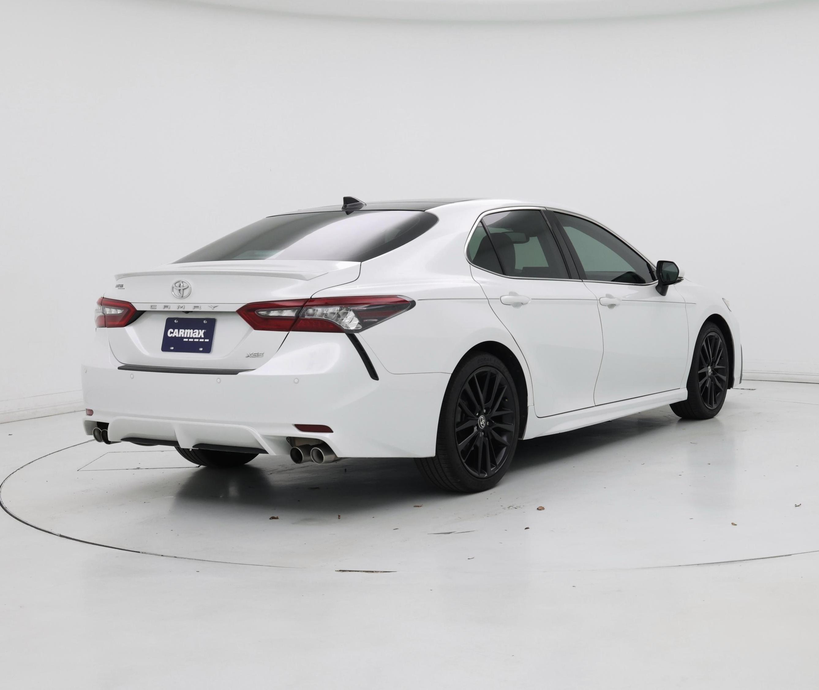 Thumbnail: 2021 Toyota Camry - 8