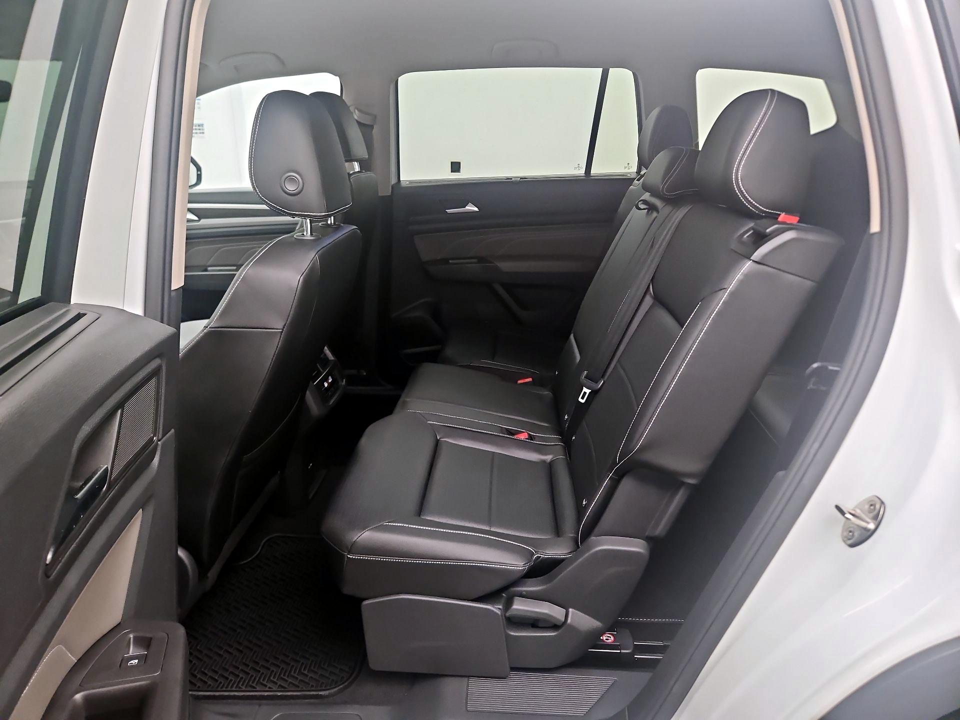 Thumbnail: 2023 Volkswagen Atlas - 19