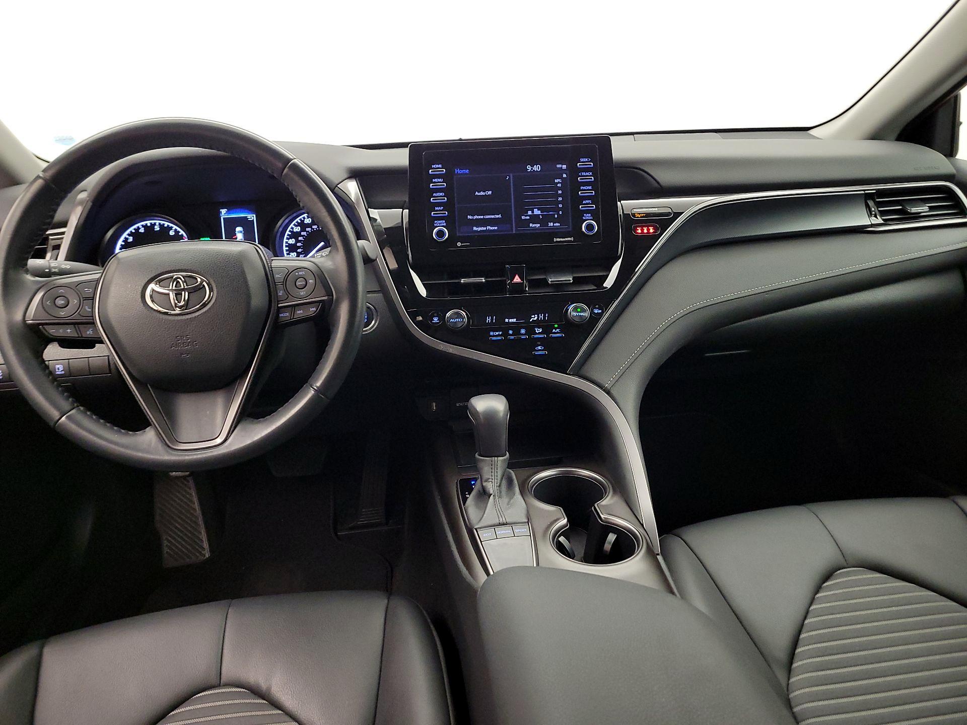 Thumbnail: 2022 Toyota Camry - 9