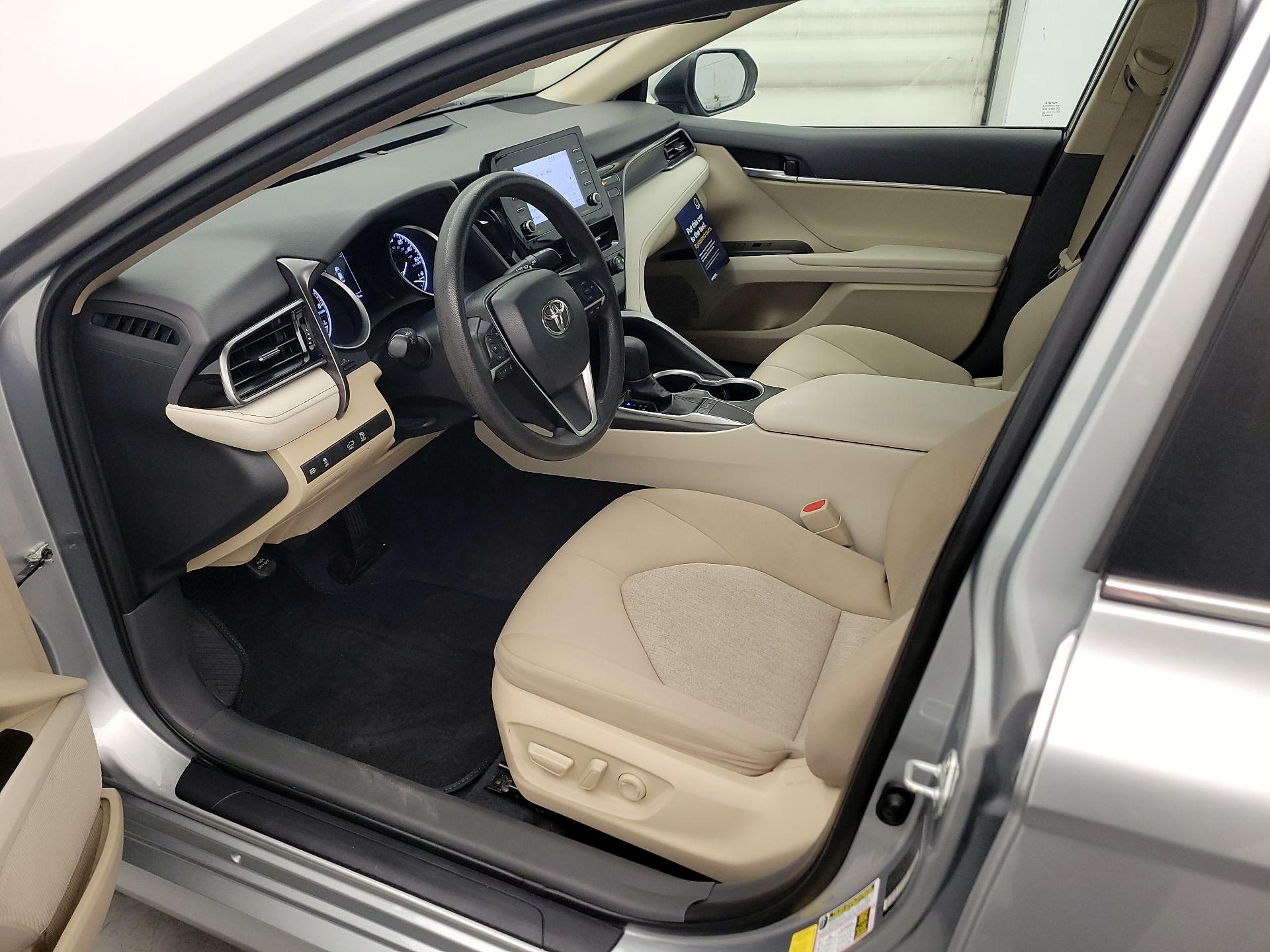 Thumbnail: 2023 Toyota Camry - 11