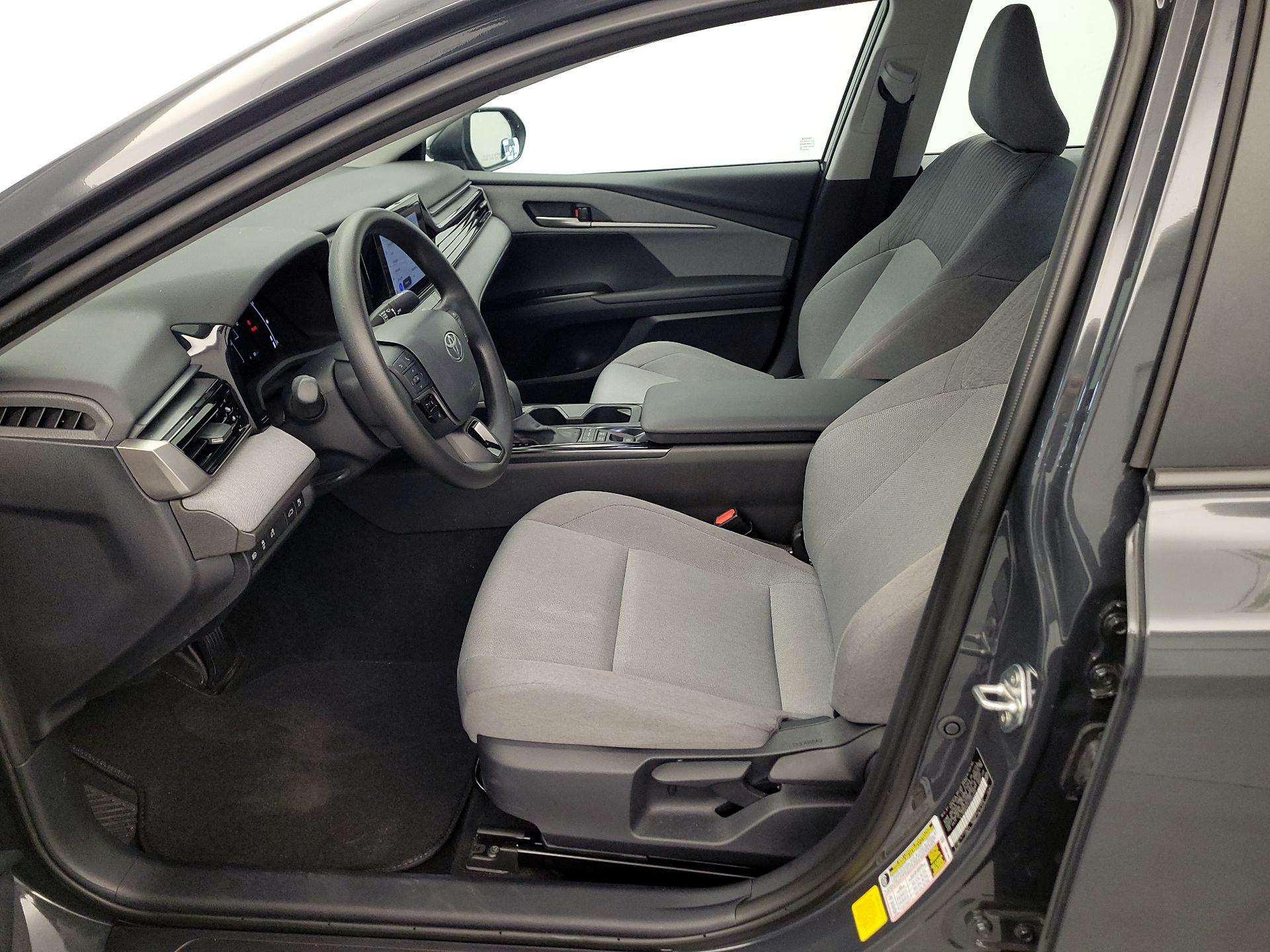 Thumbnail: 2025 Toyota Camry - 11