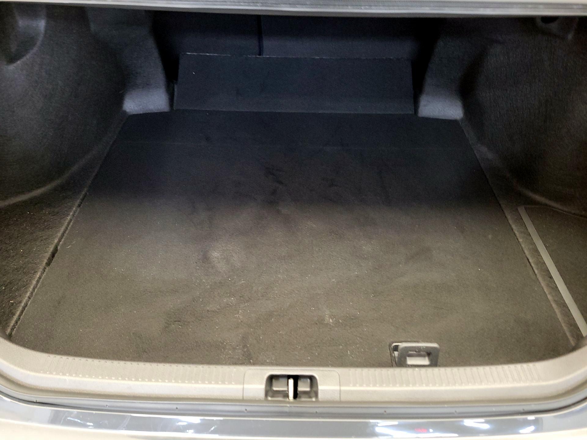 Thumbnail: 2025 Toyota Camry - 16