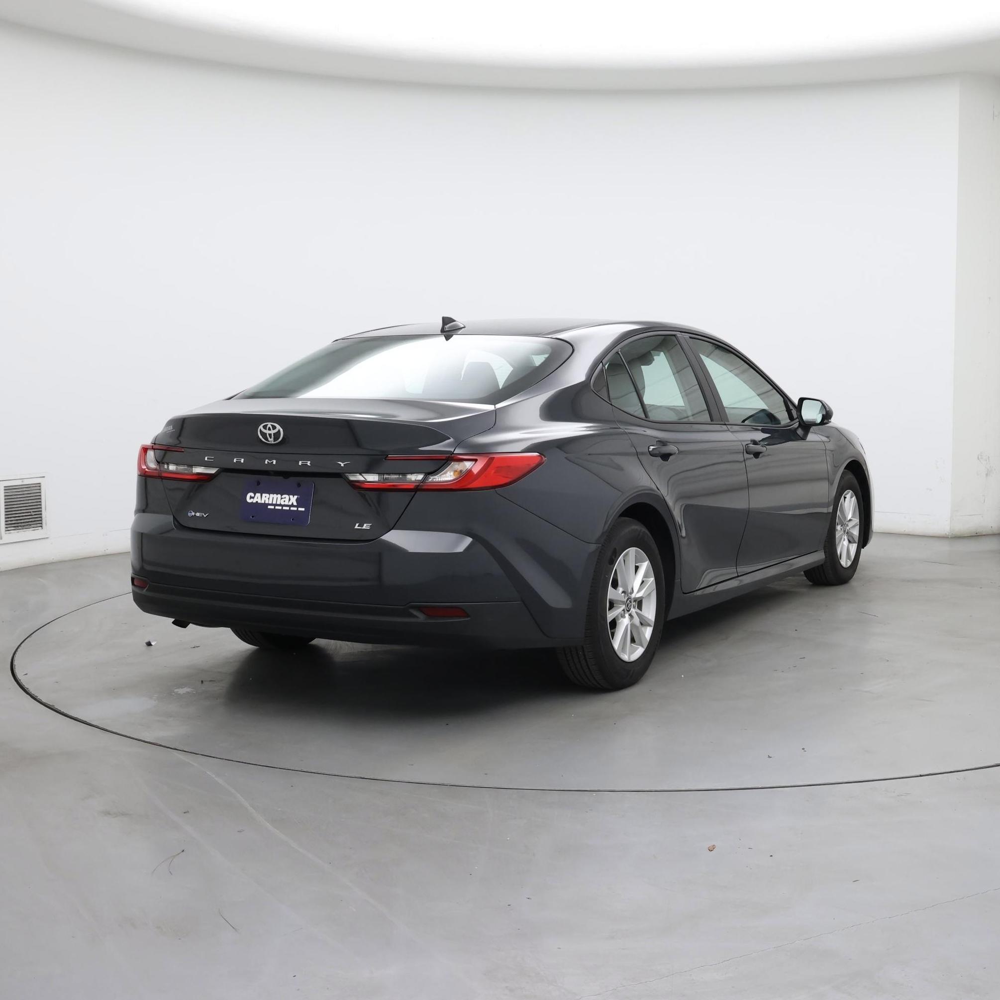 Thumbnail: 2025 Toyota Camry - 8