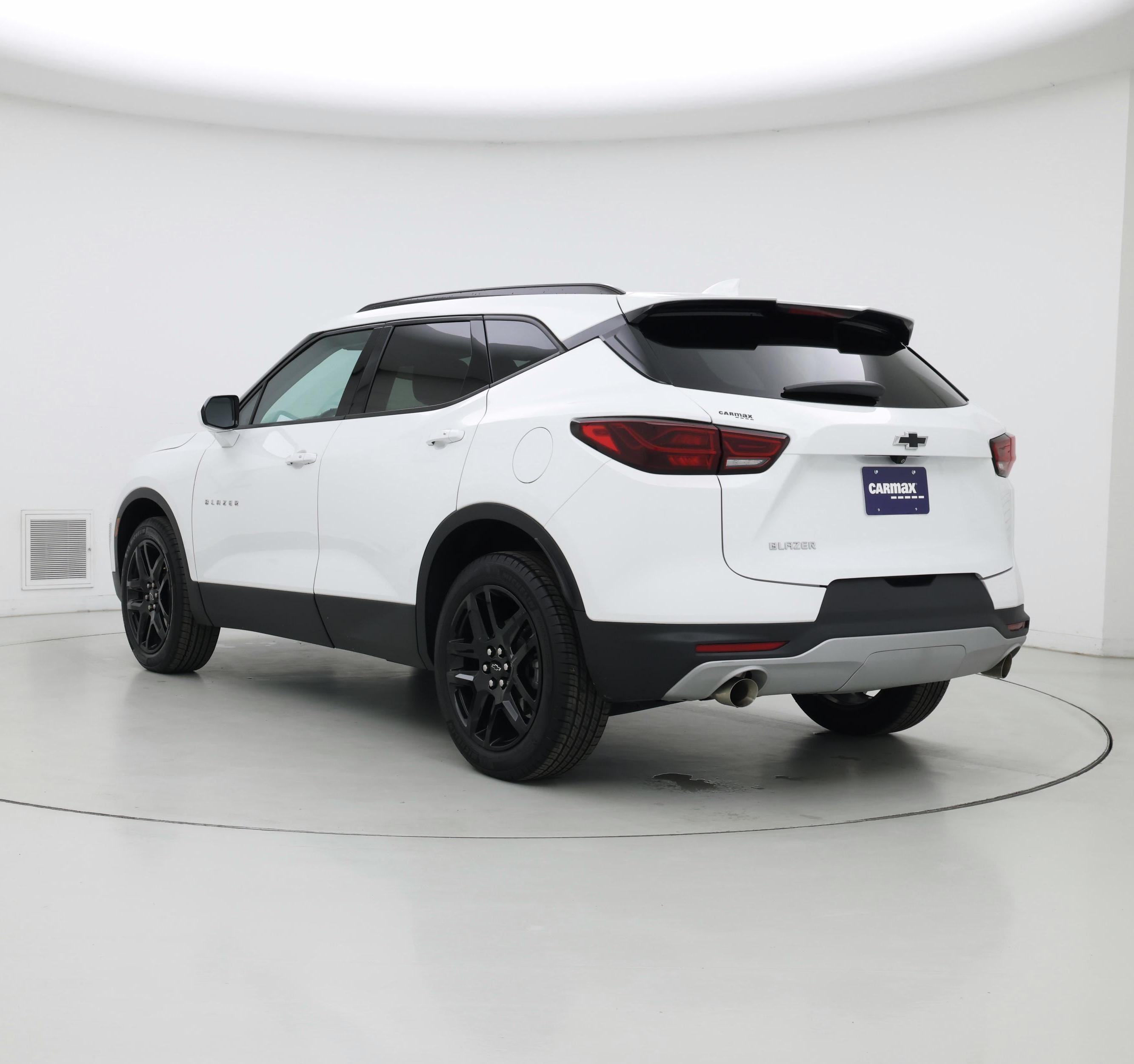 Thumbnail: 2023 Chevrolet Blazer - 2