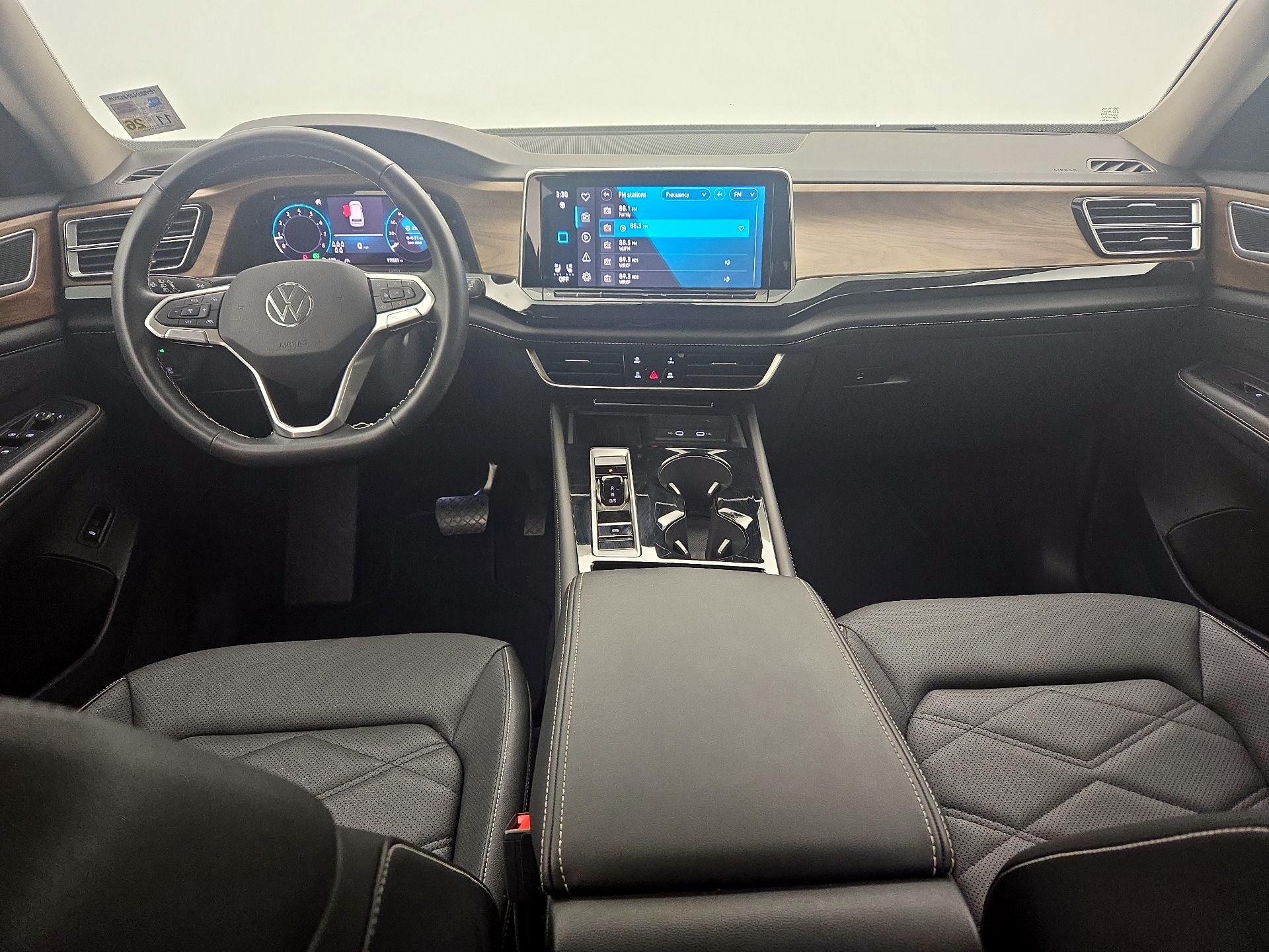 Thumbnail: 2025 Volkswagen Atlas - 9