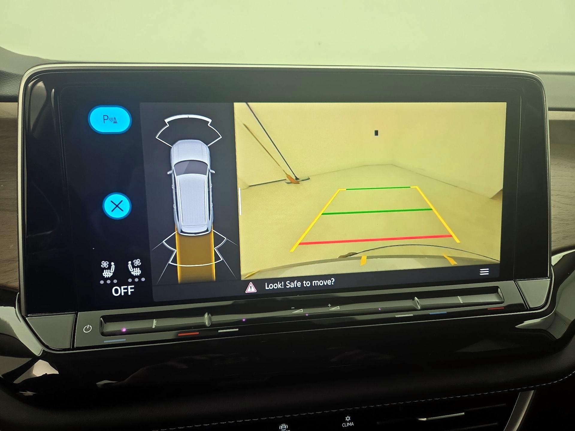 Thumbnail: 2025 Volkswagen Atlas - 14