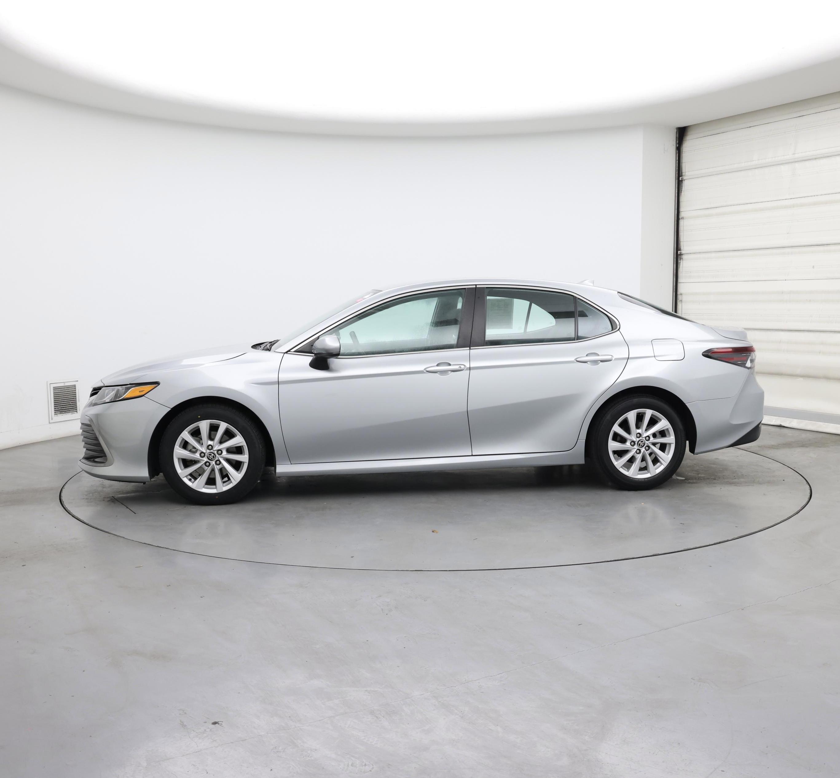 Thumbnail: 2023 Toyota Camry - 3