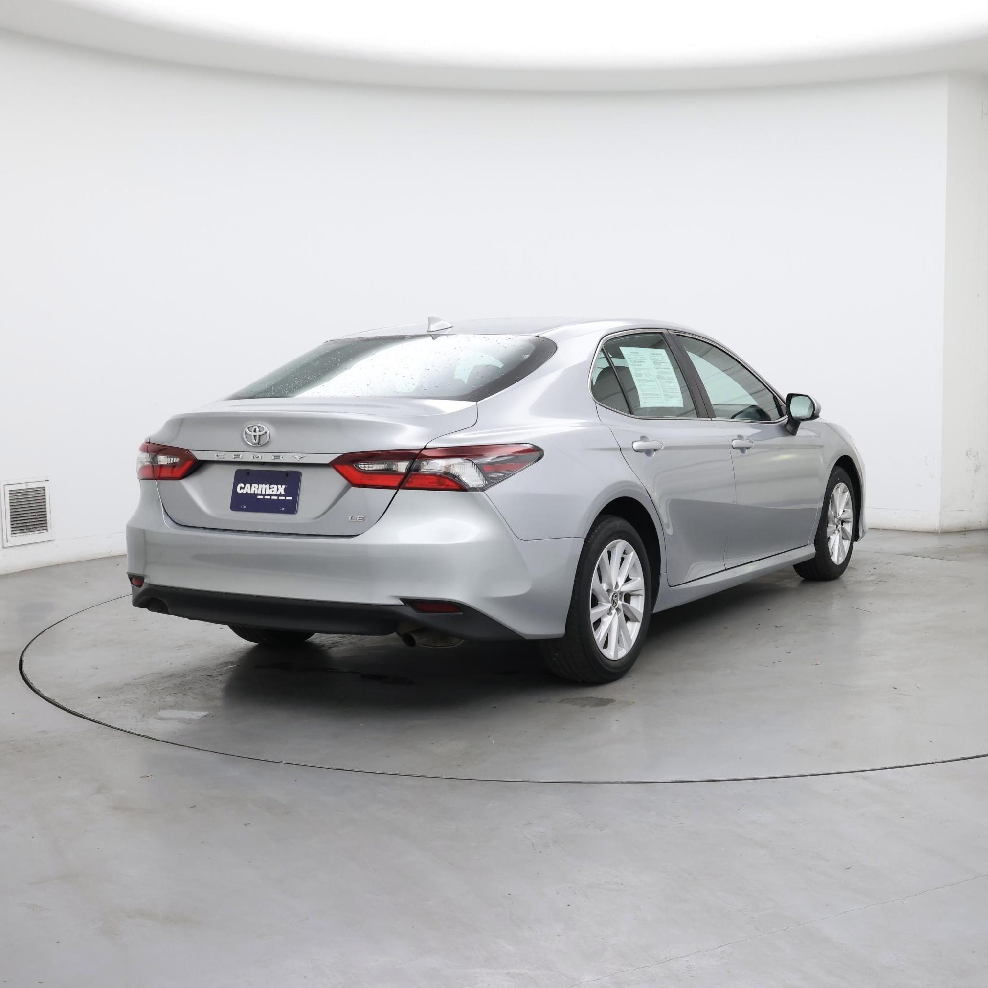 Thumbnail: 2023 Toyota Camry - 8