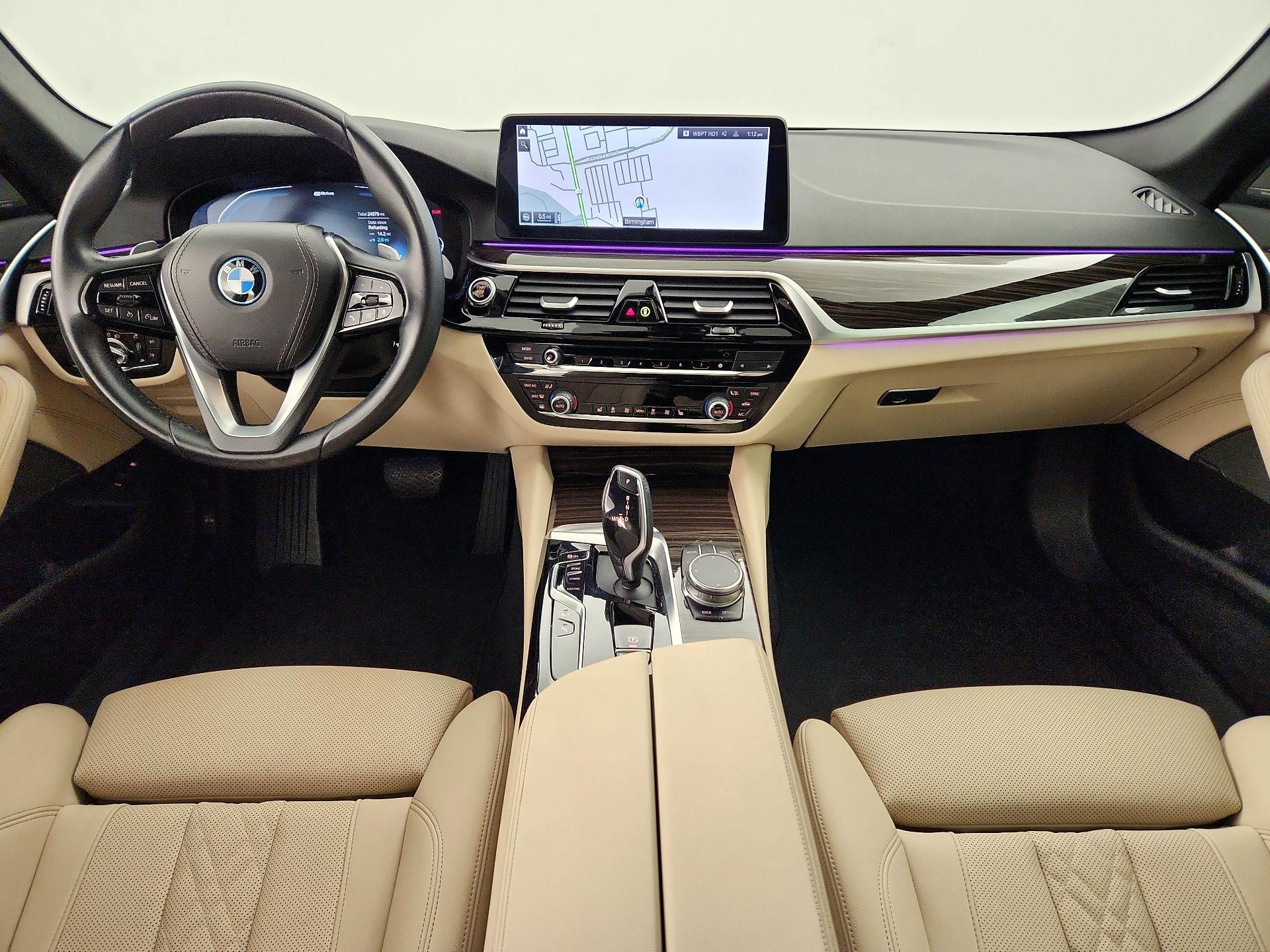 Thumbnail: 2023 BMW 5 Series - 9