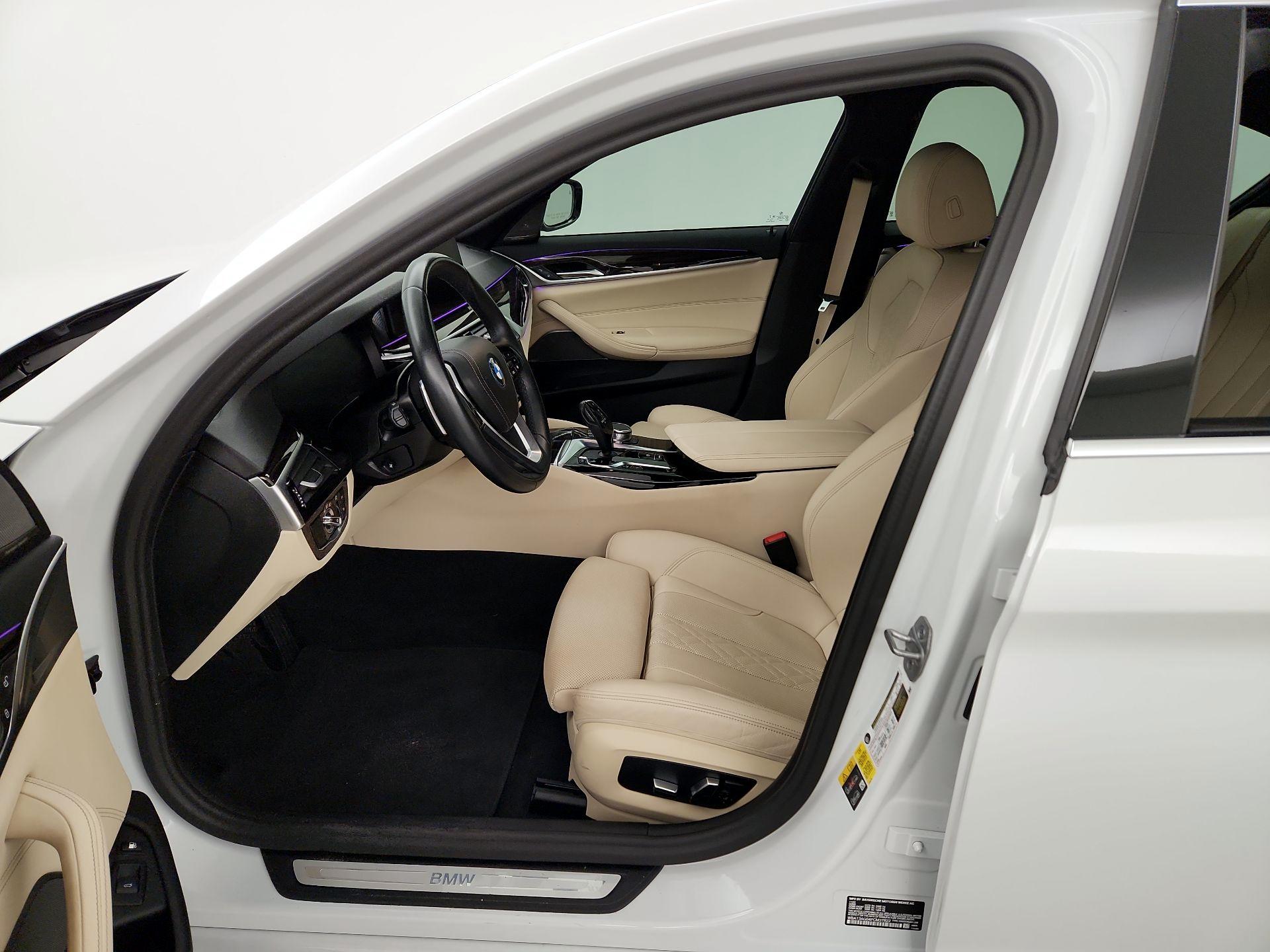 Thumbnail: 2023 BMW 5 Series - 11