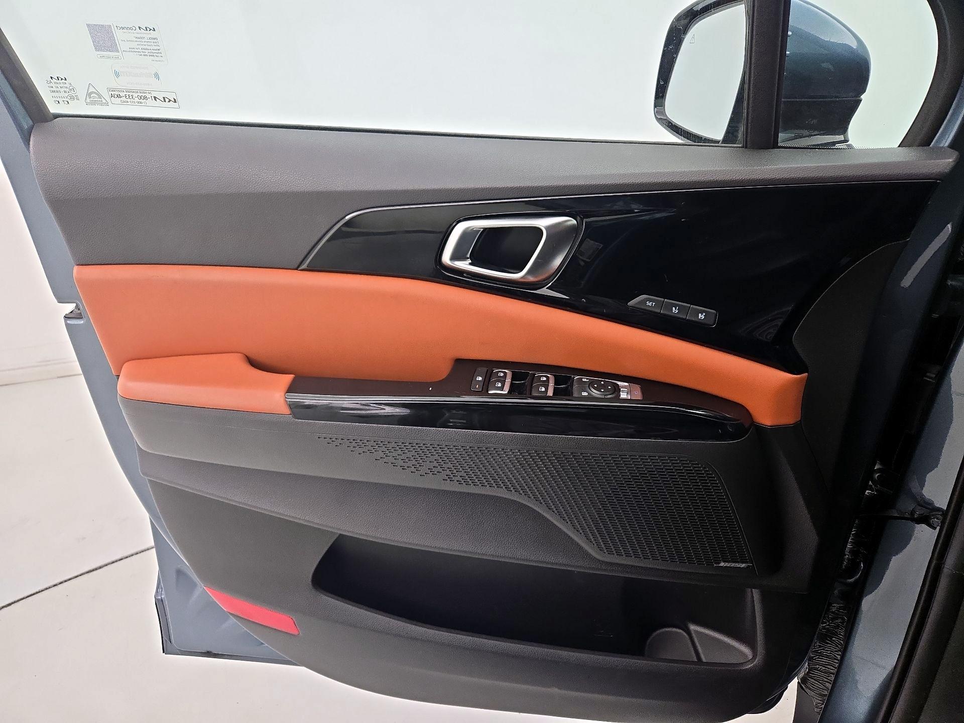 Thumbnail: 2024 Kia Carnival - 12