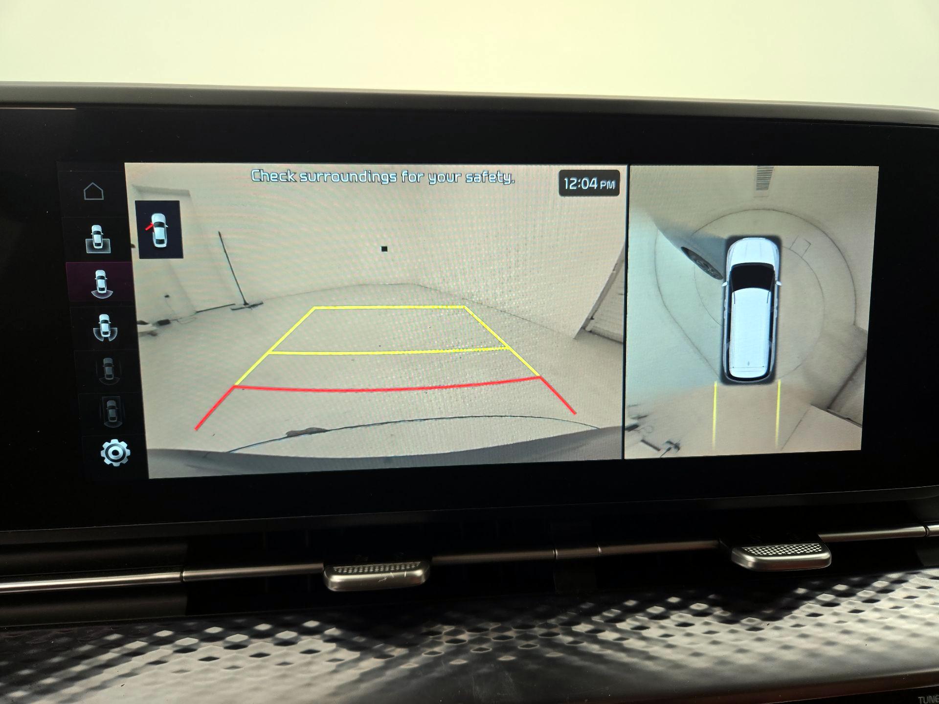 Thumbnail: 2024 Kia Carnival - 15