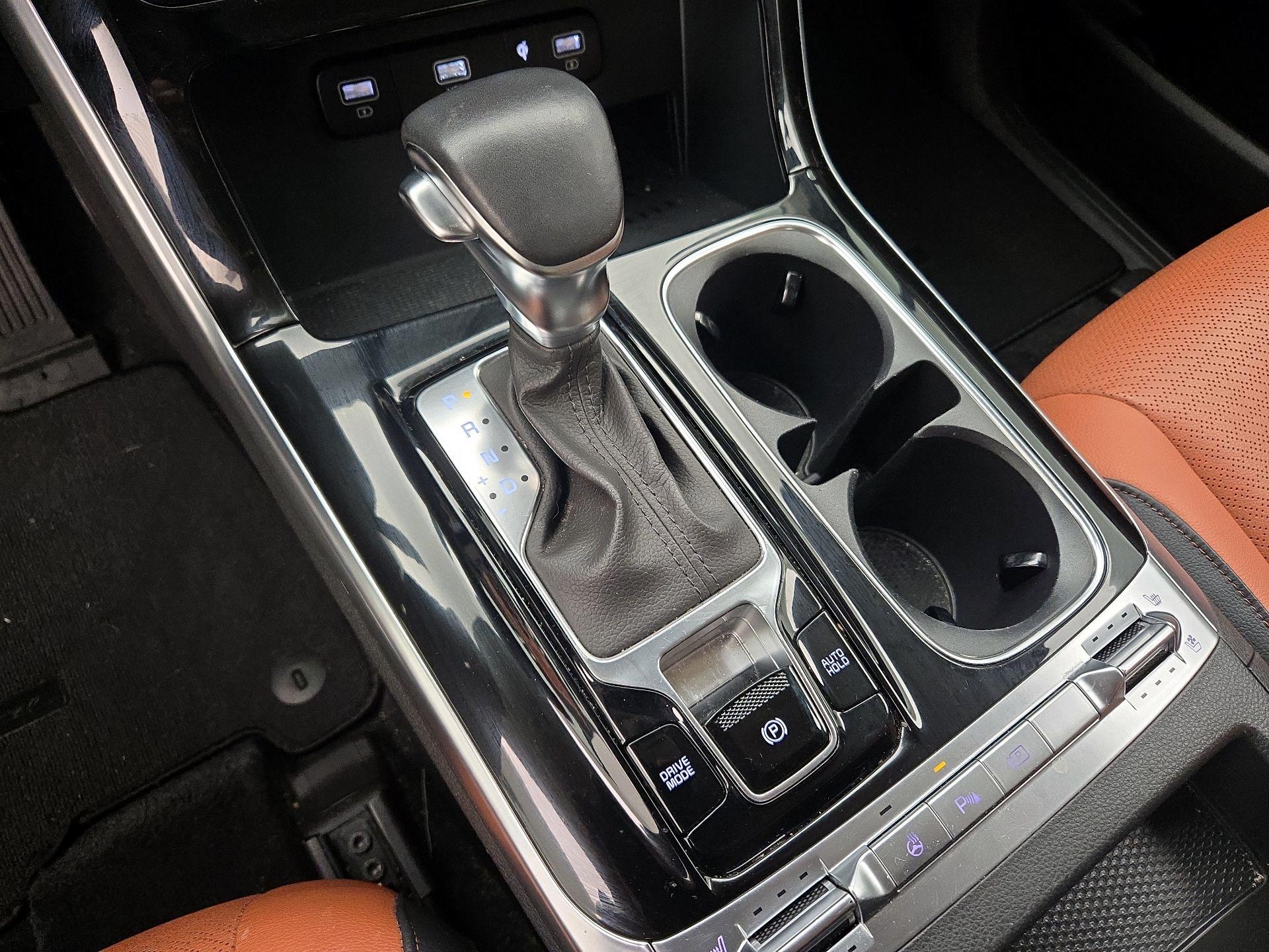 Thumbnail: 2024 Kia Carnival - 18