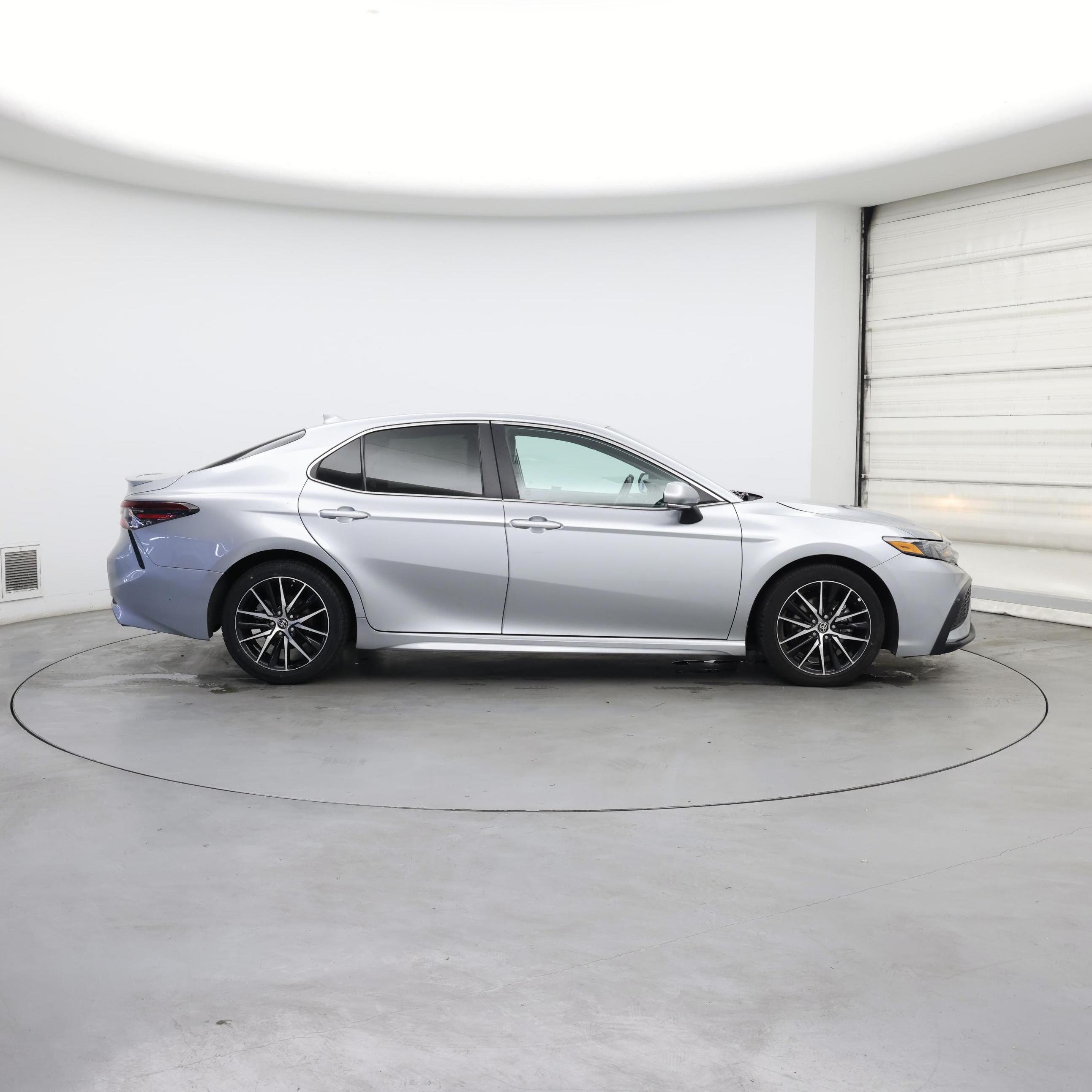 Thumbnail: 2024 Toyota Camry - 7