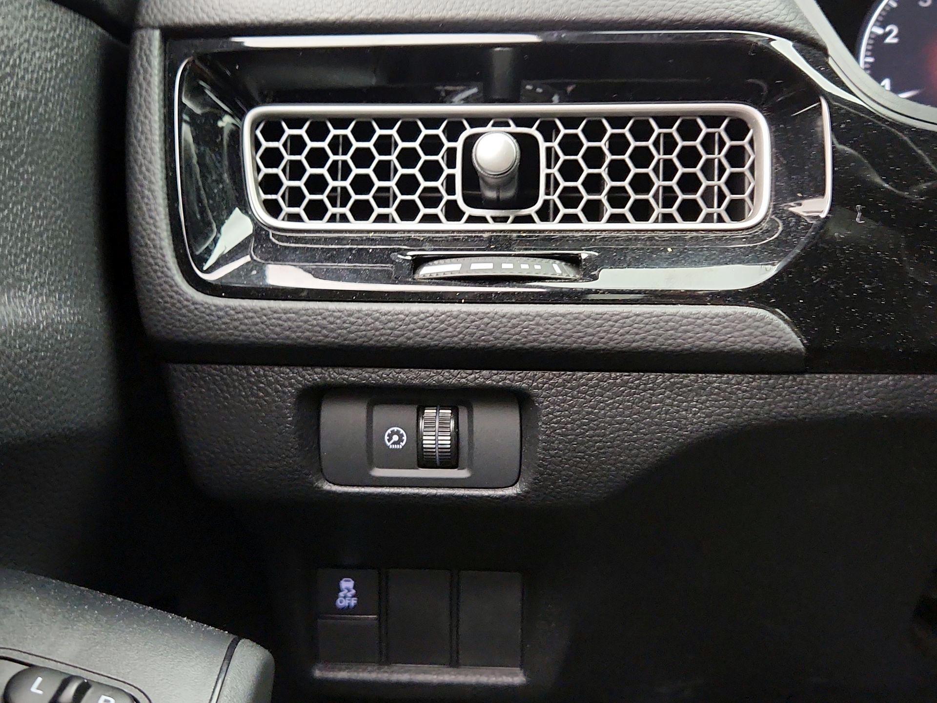 Thumbnail: 2025 Honda Civic - 13