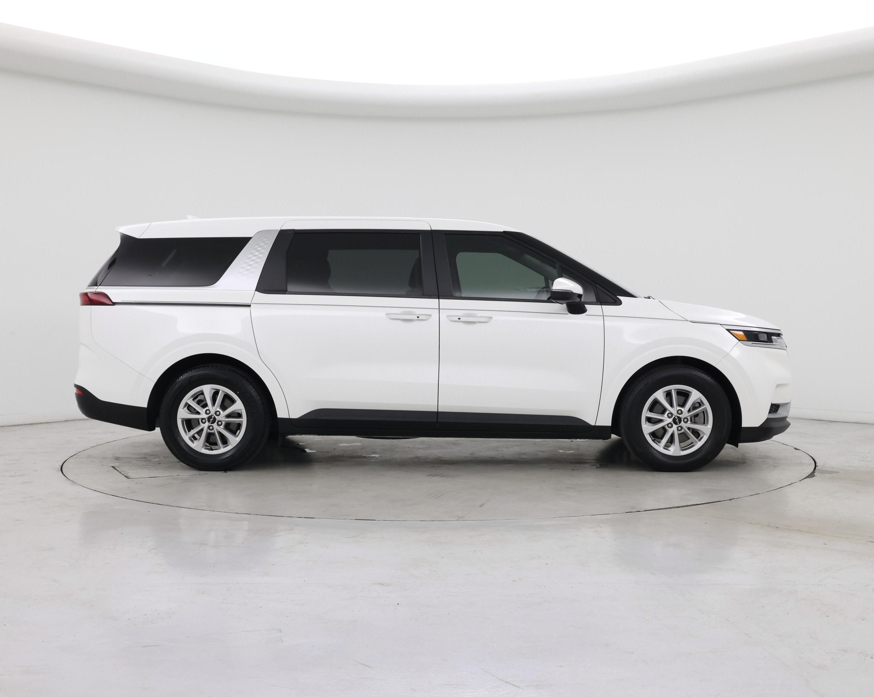 Thumbnail: 2022 Kia Carnival - 7