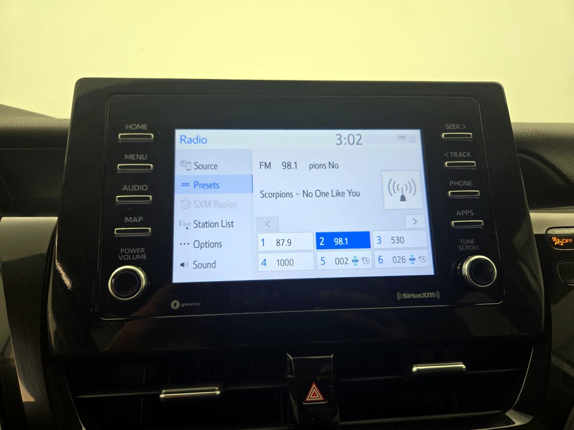 Thumbnail: 2023 Toyota Camry - 16