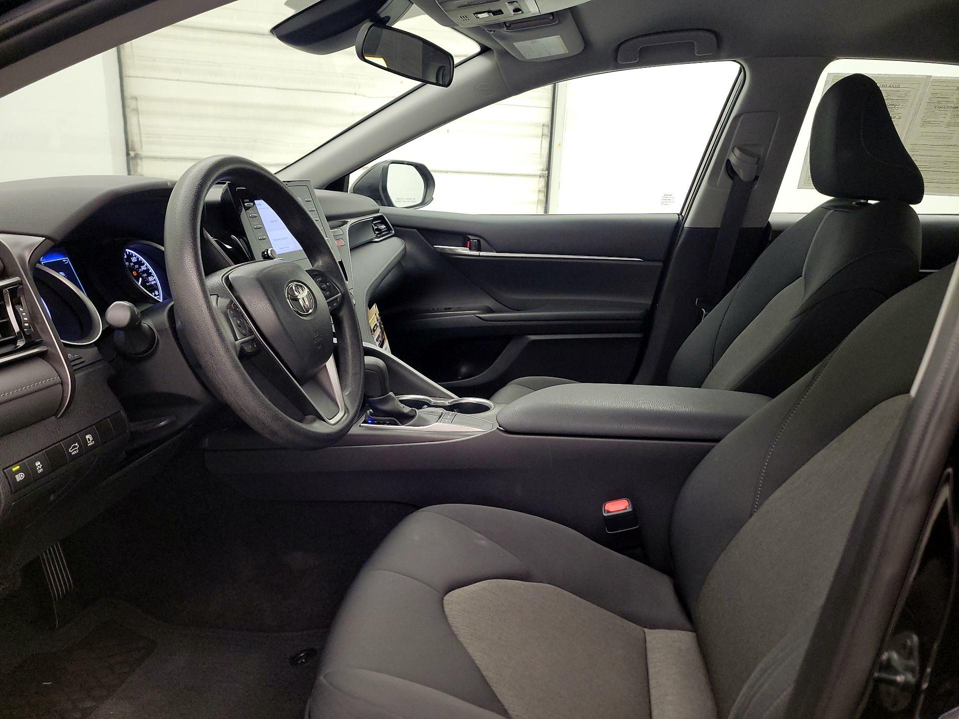 Thumbnail: 2023 Toyota Camry - 11