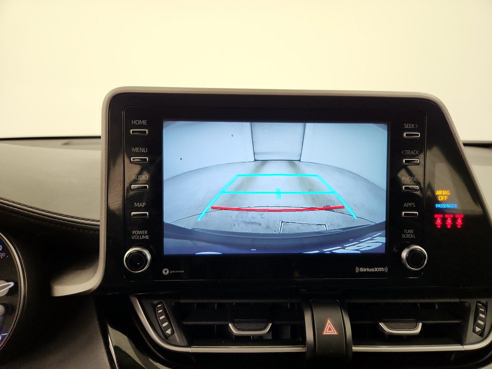 Thumbnail: 2021 Toyota C-HR - 14