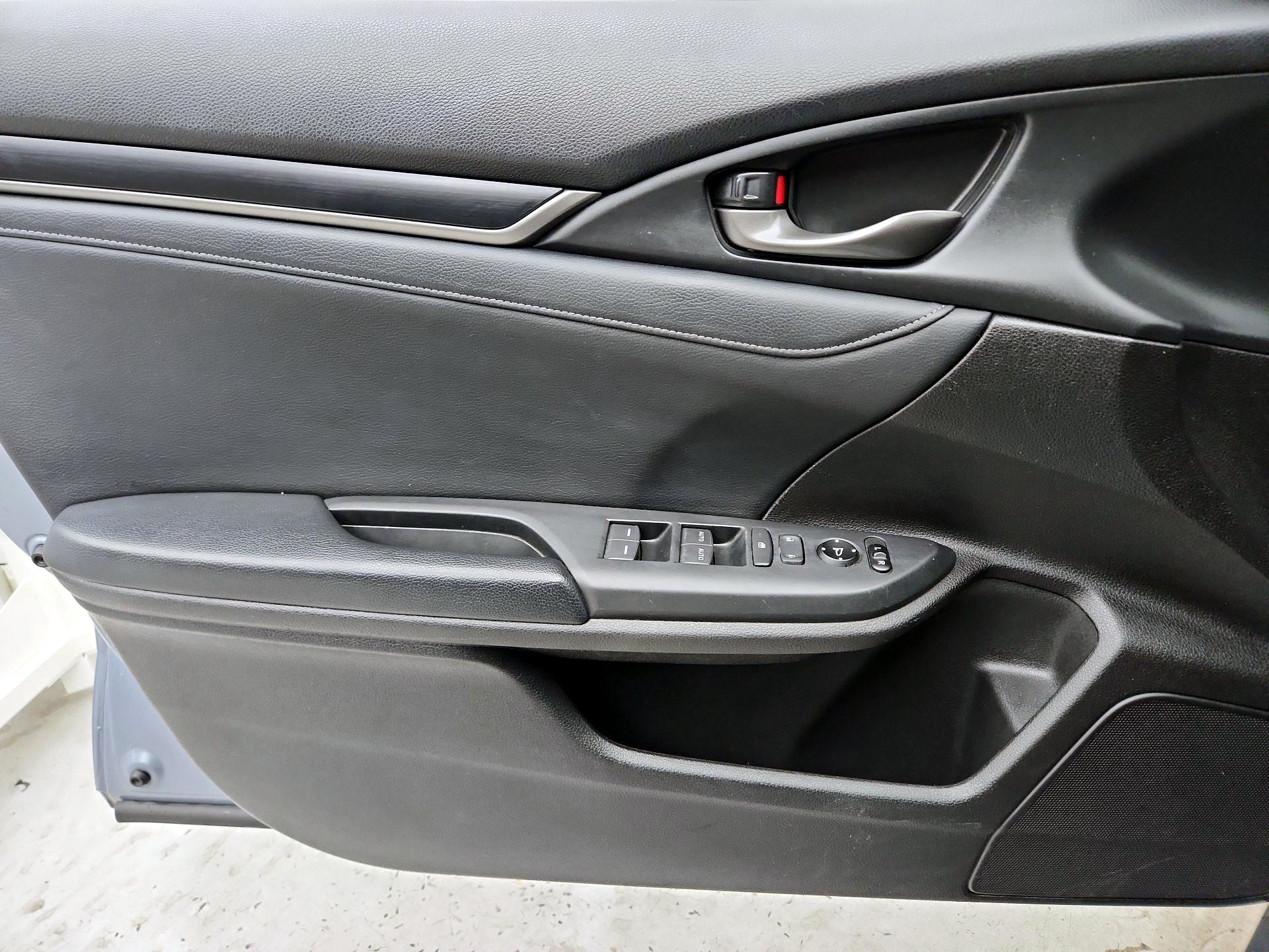 Thumbnail: 2021 Honda Civic - 12