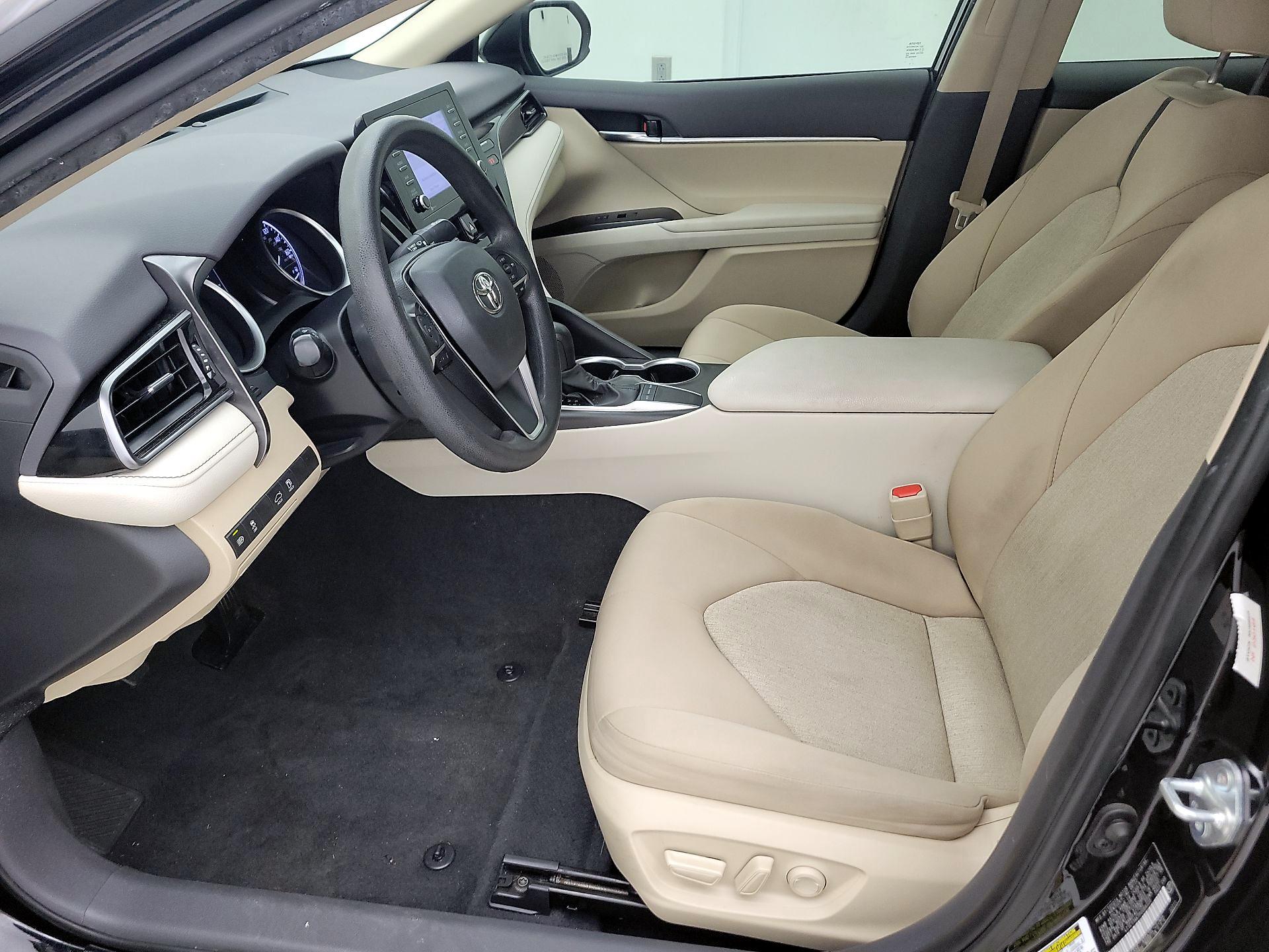 Thumbnail: 2023 Toyota Camry - 11