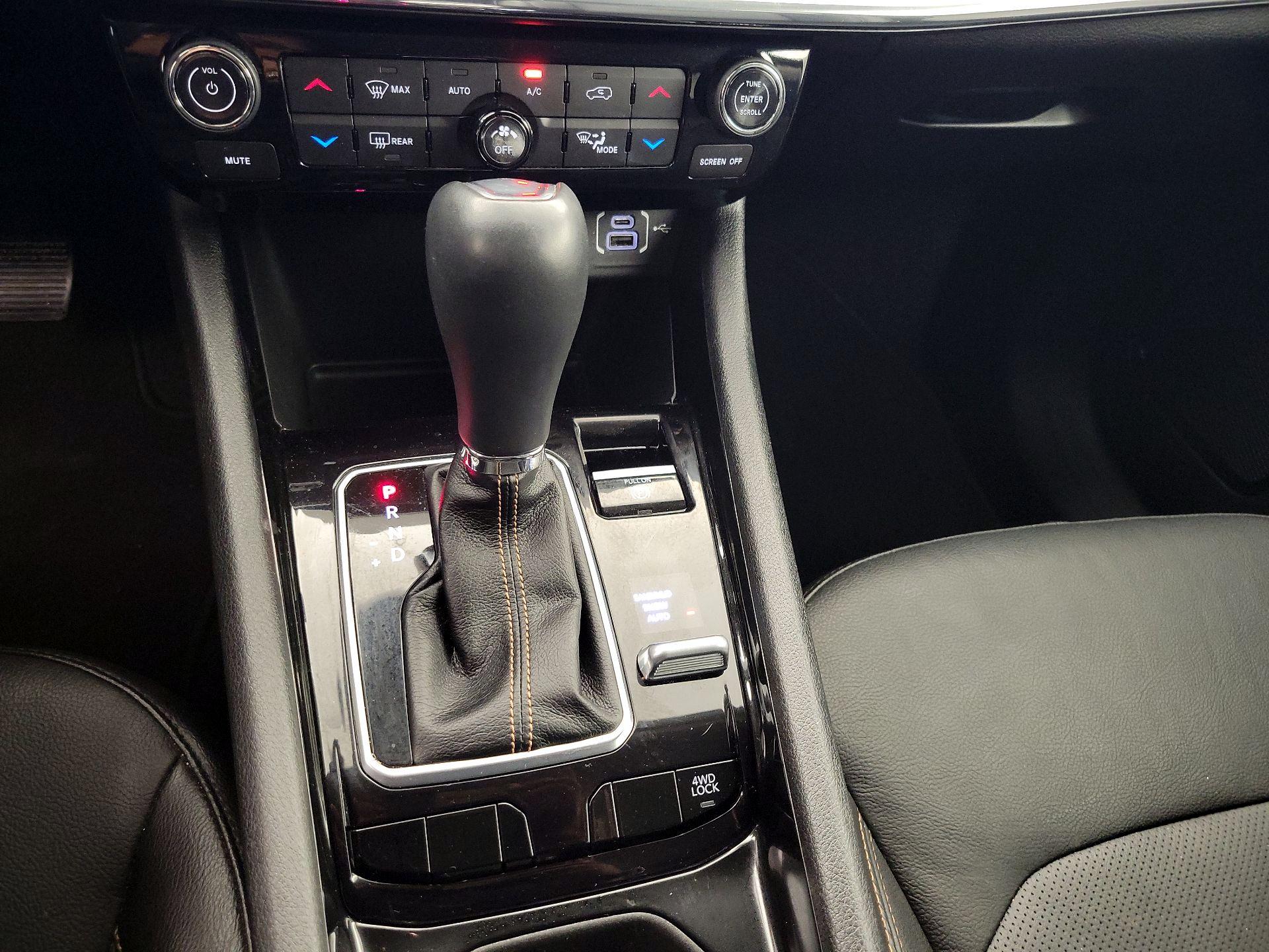 Thumbnail: 2022 Jeep Compass - 17