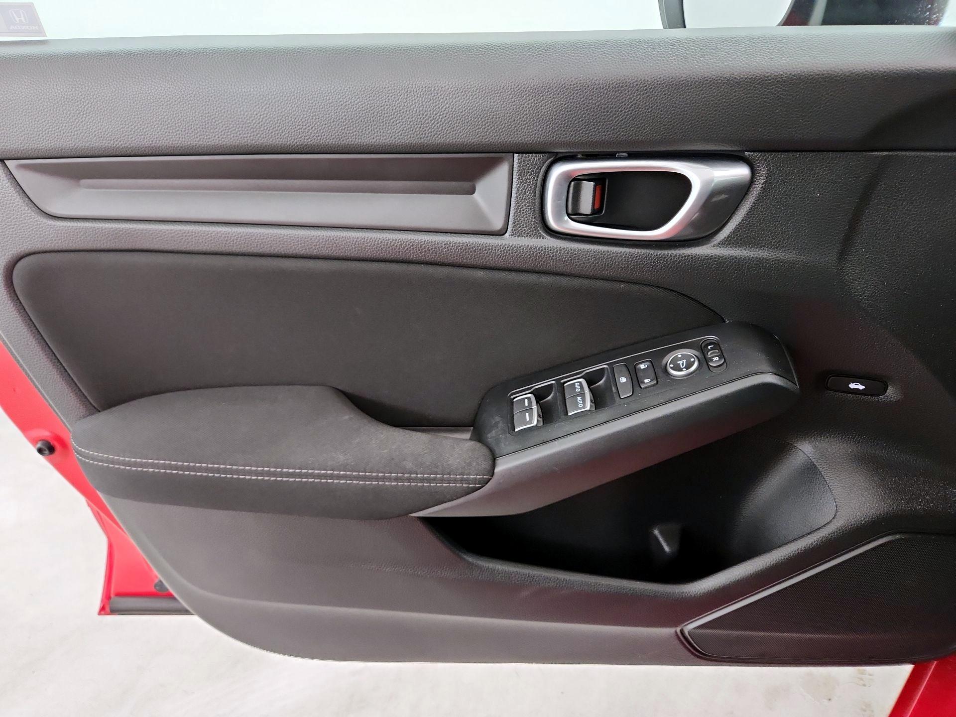 Thumbnail: 2023 Honda Civic - 12