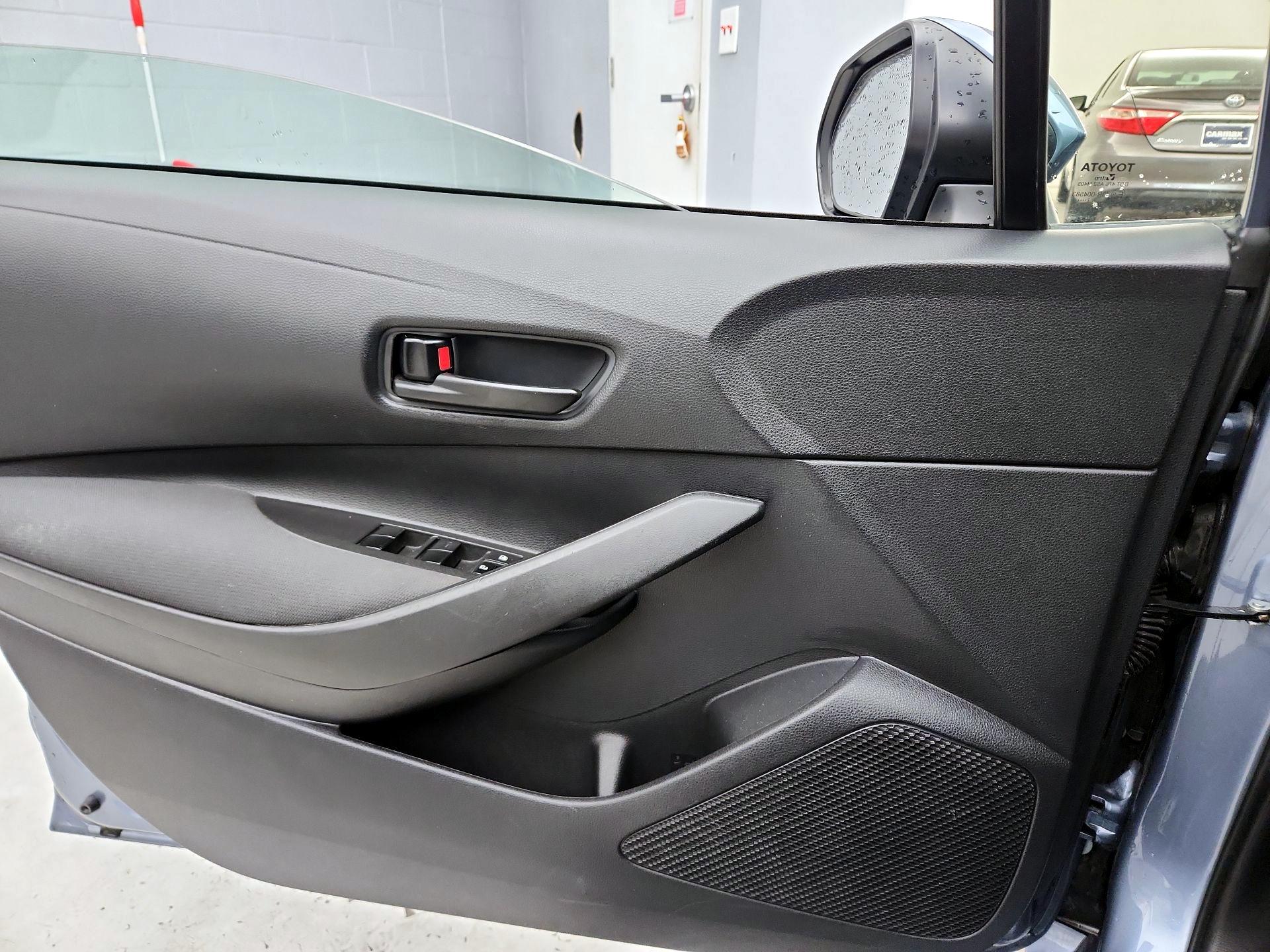 Thumbnail: 2022 Toyota Corolla - 12