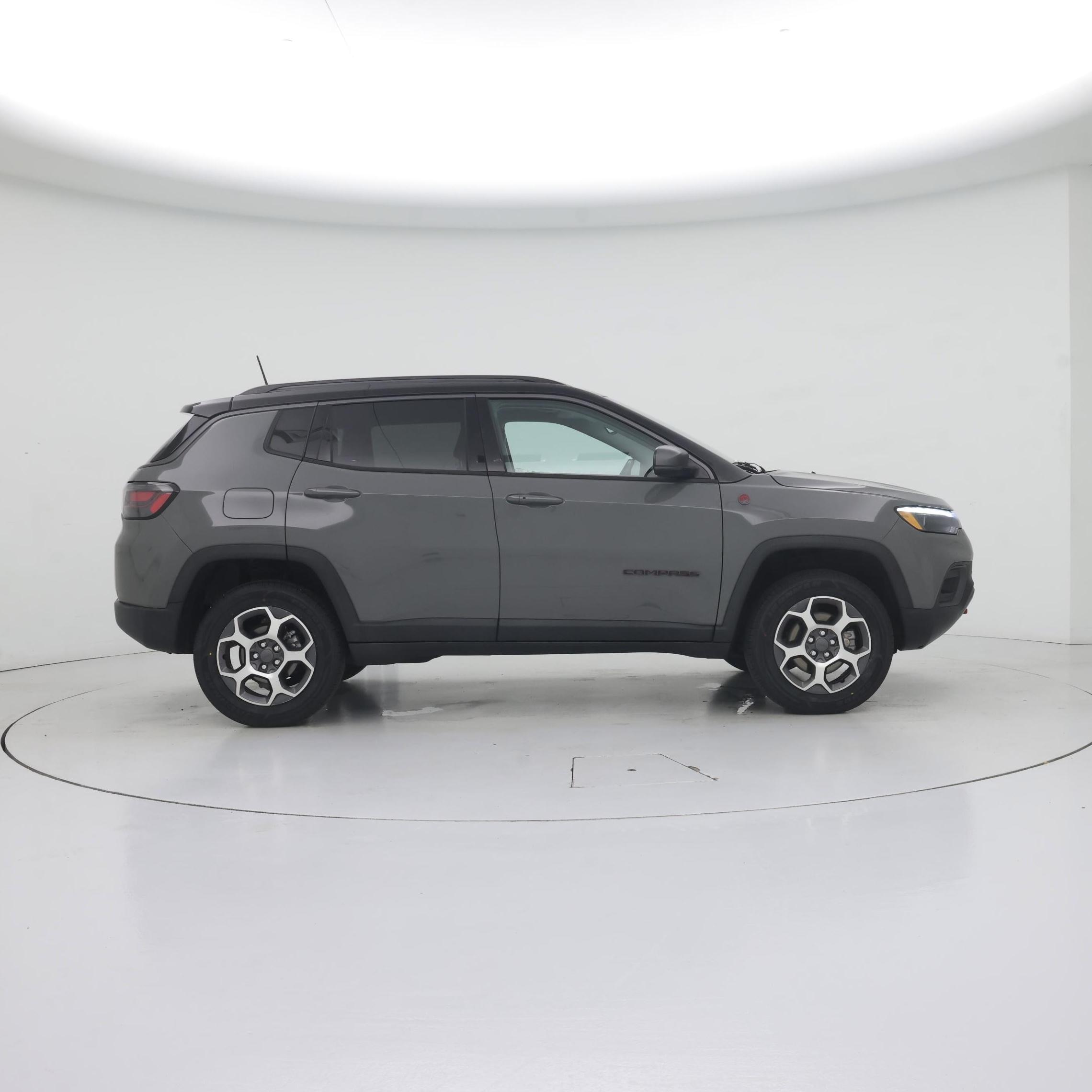 Thumbnail: 2022 Jeep Compass - 7