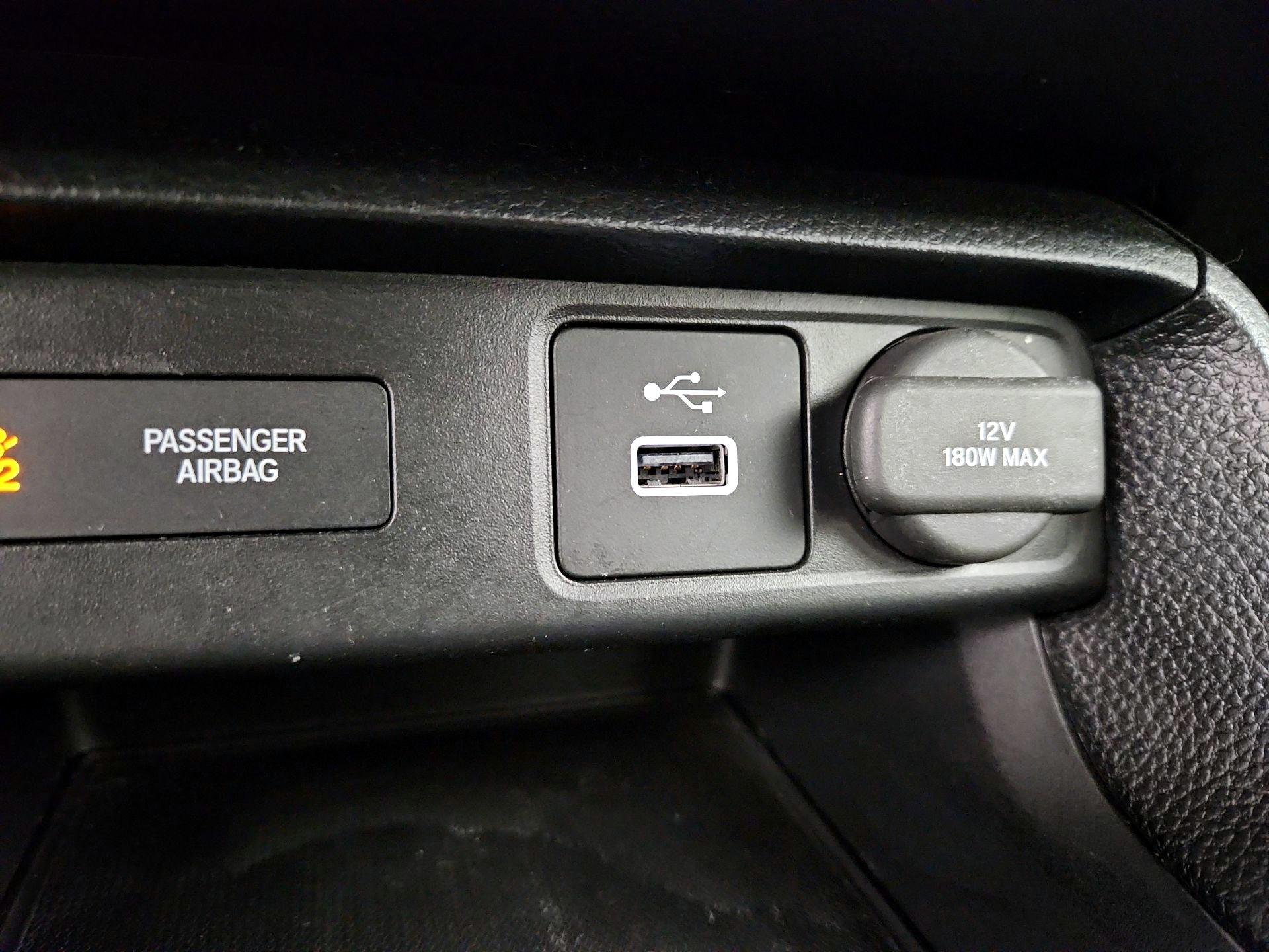 Thumbnail: 2024 Honda Civic - 18