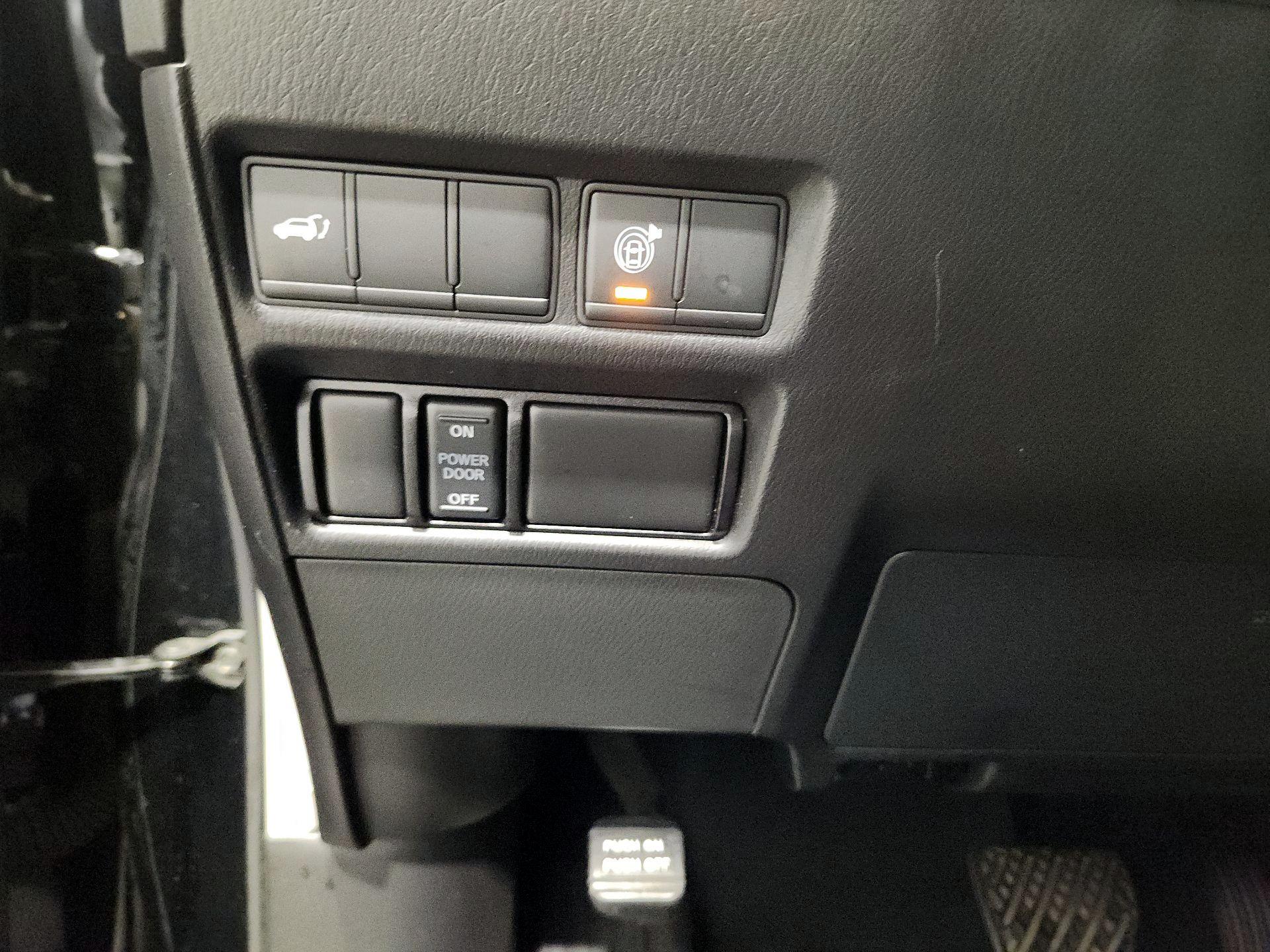 Thumbnail: 2022 Nissan Armada - 13