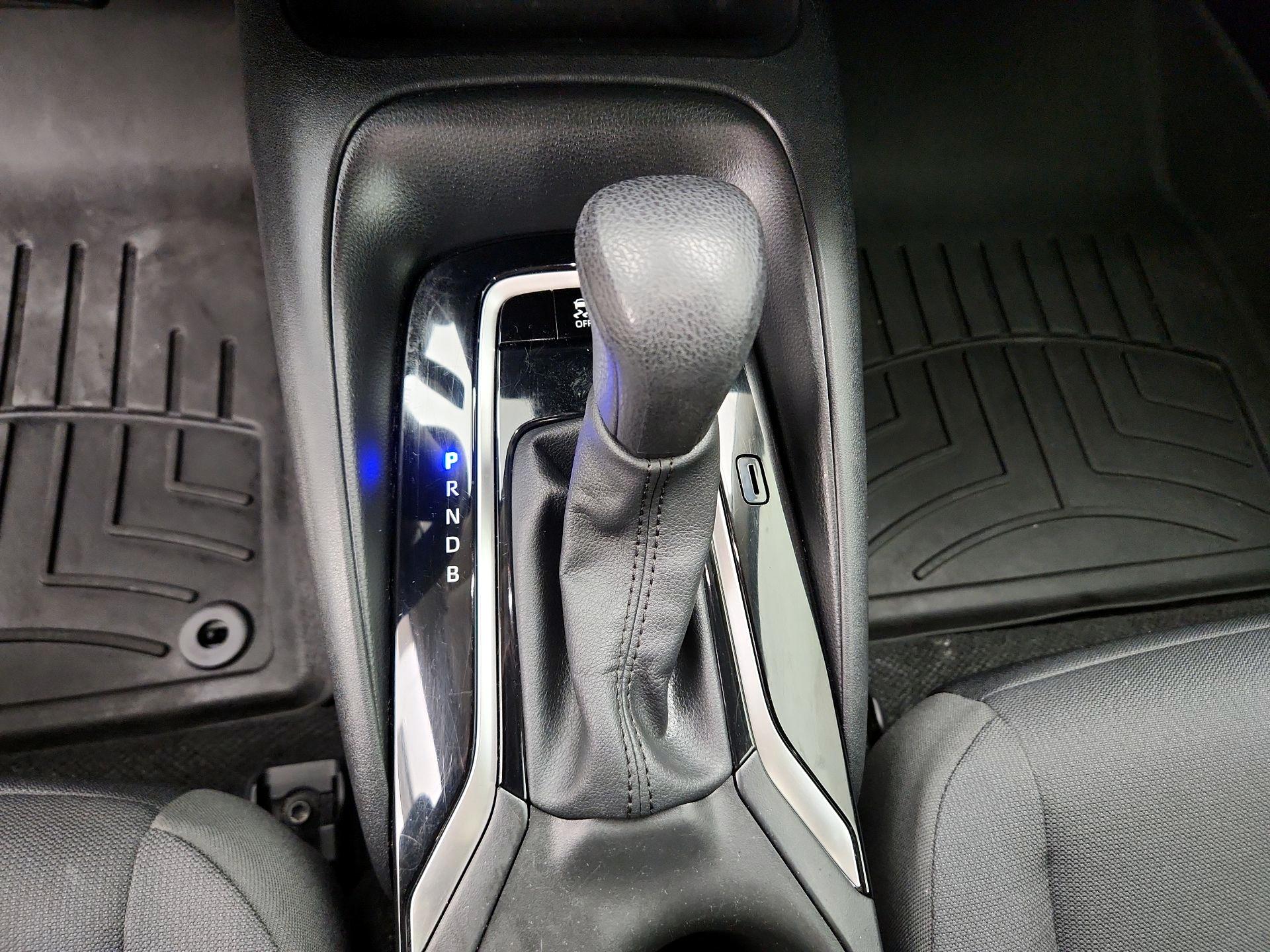 Thumbnail: 2024 Toyota Corolla - 18