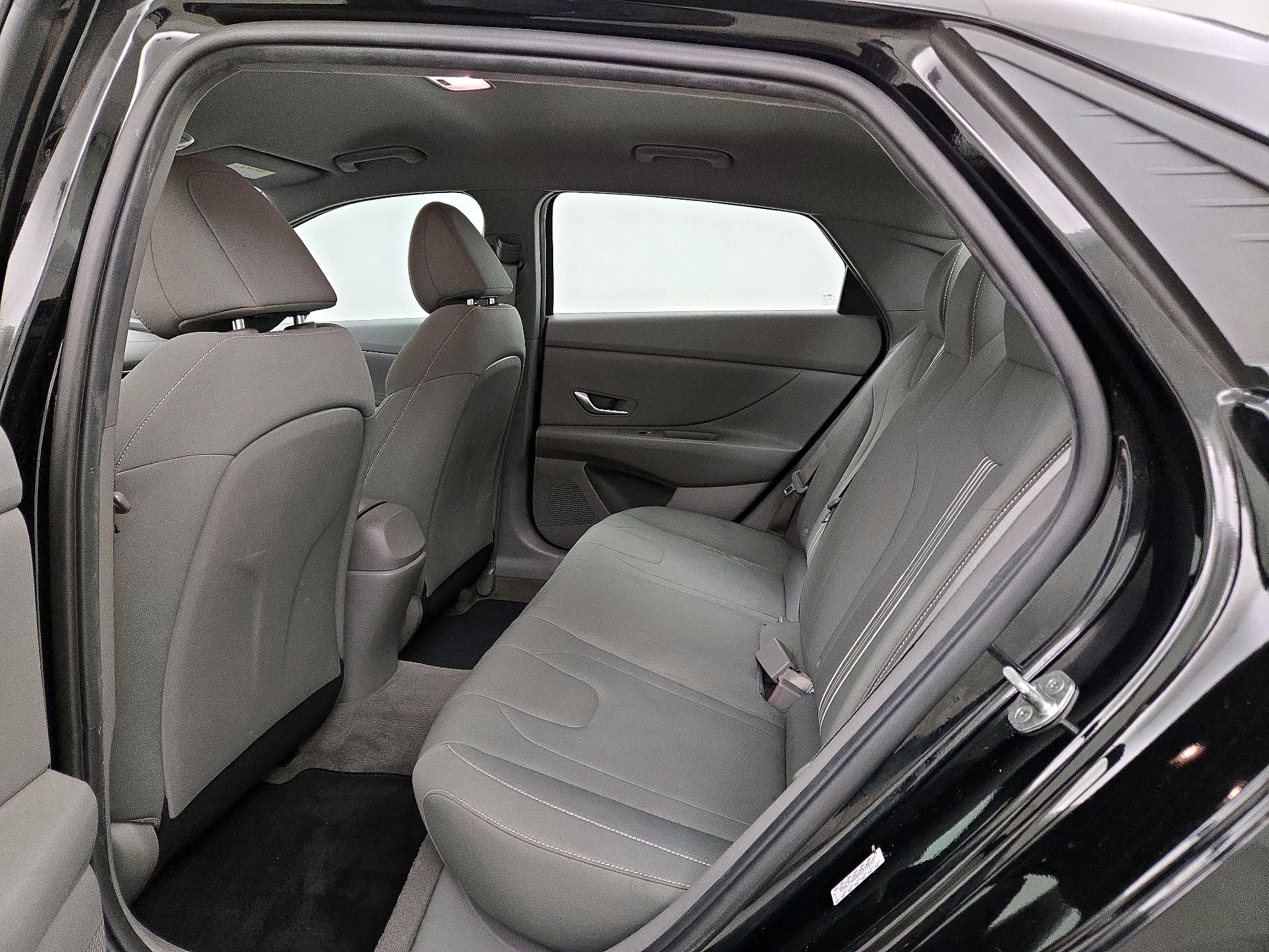 Thumbnail: 2023 Hyundai Elantra - 19