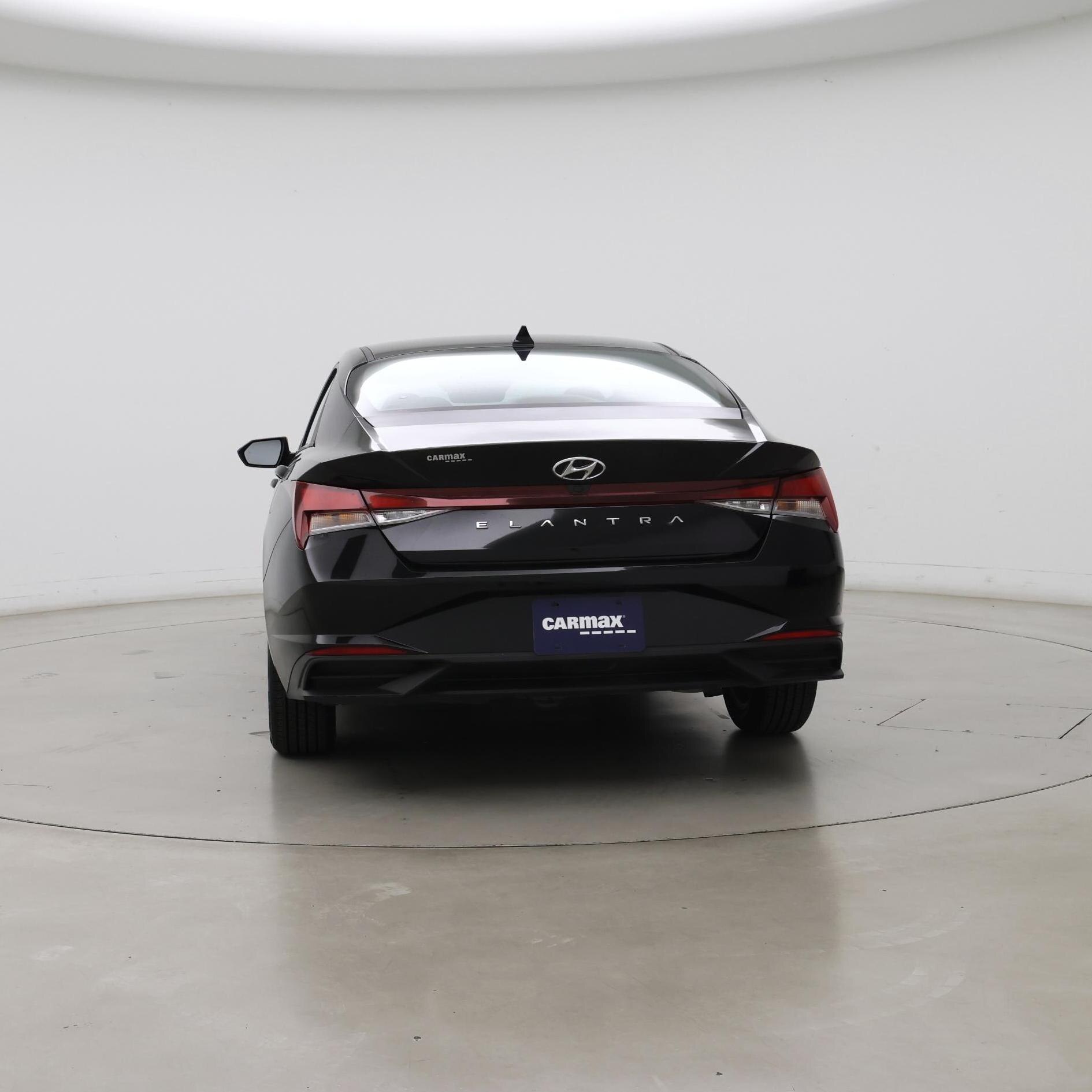 Thumbnail: 2023 Hyundai Elantra - 6