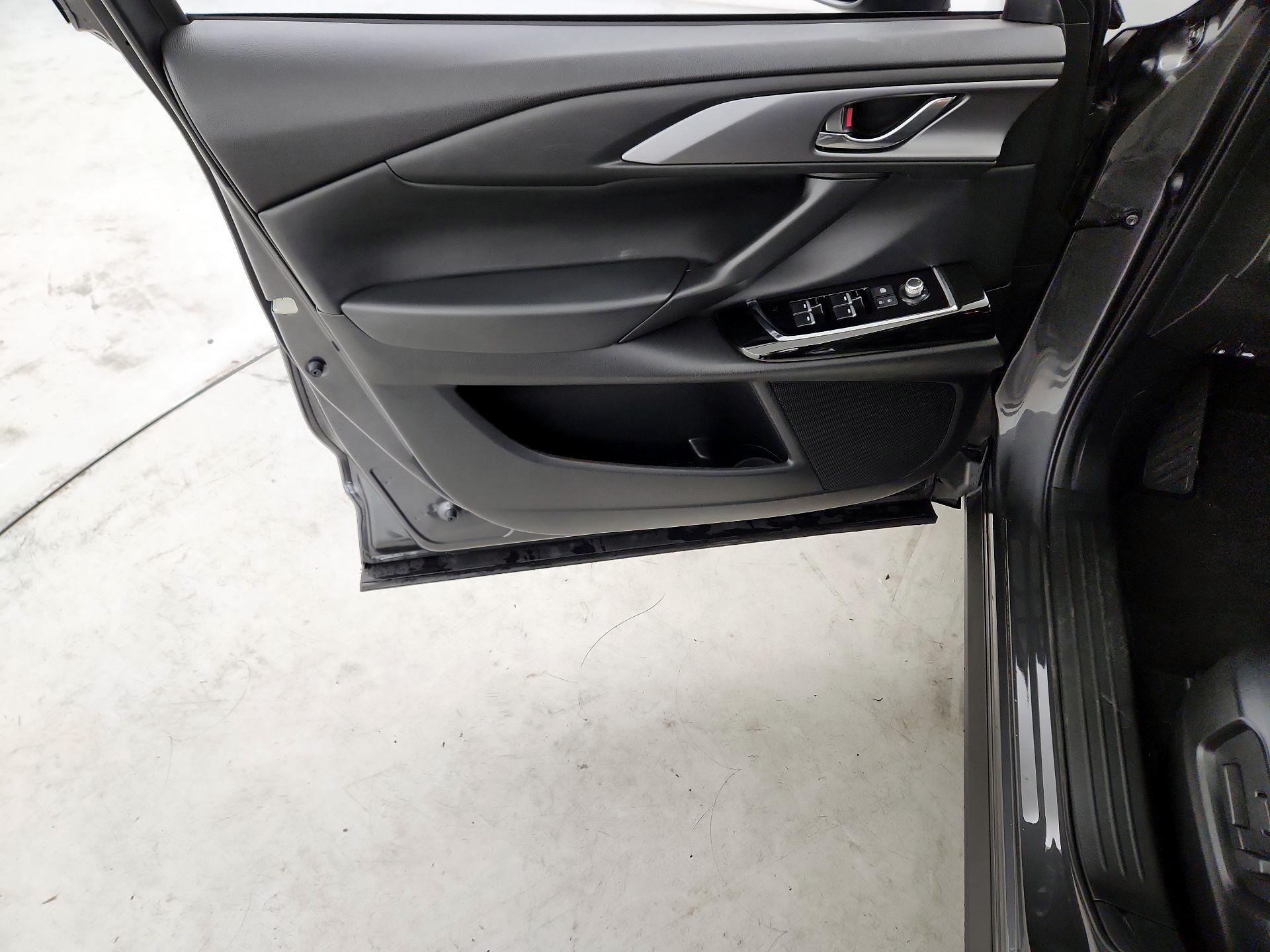 Thumbnail: 2021 Mazda CX-9 - 12