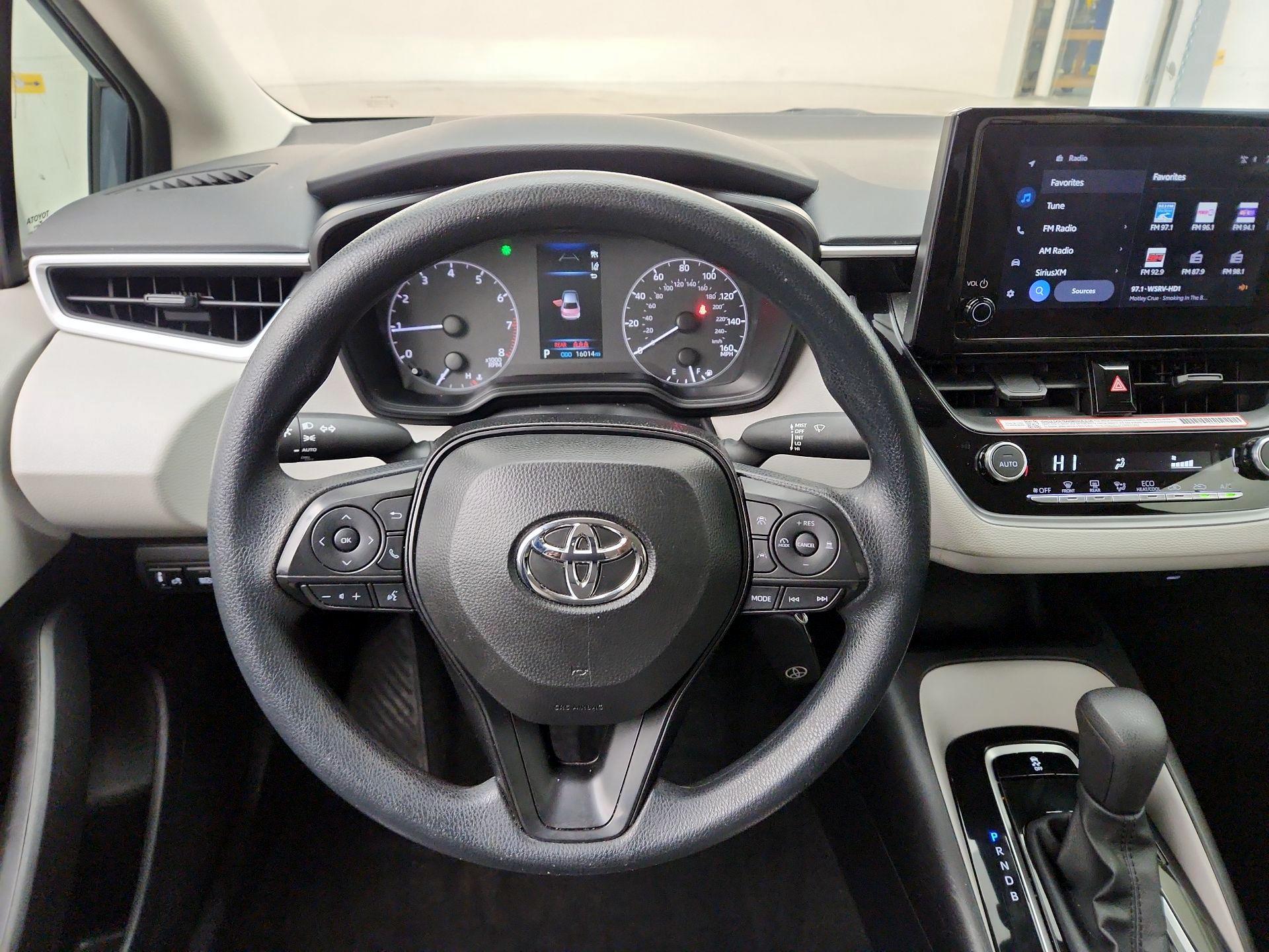 Thumbnail: 2025 Toyota Corolla - 10