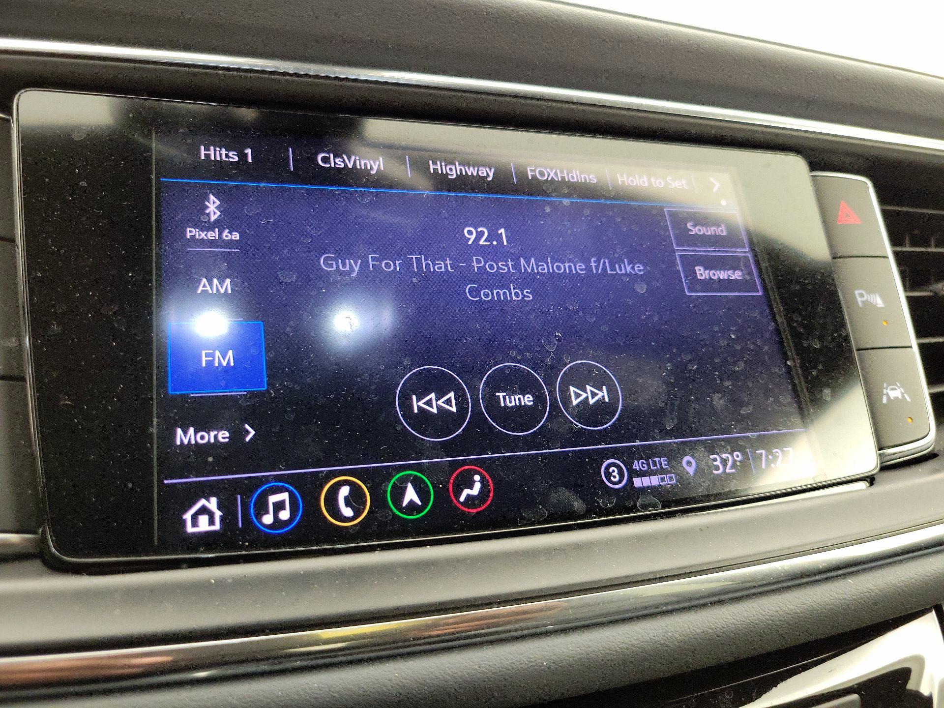 Thumbnail: 2022 Buick Enclave - 16