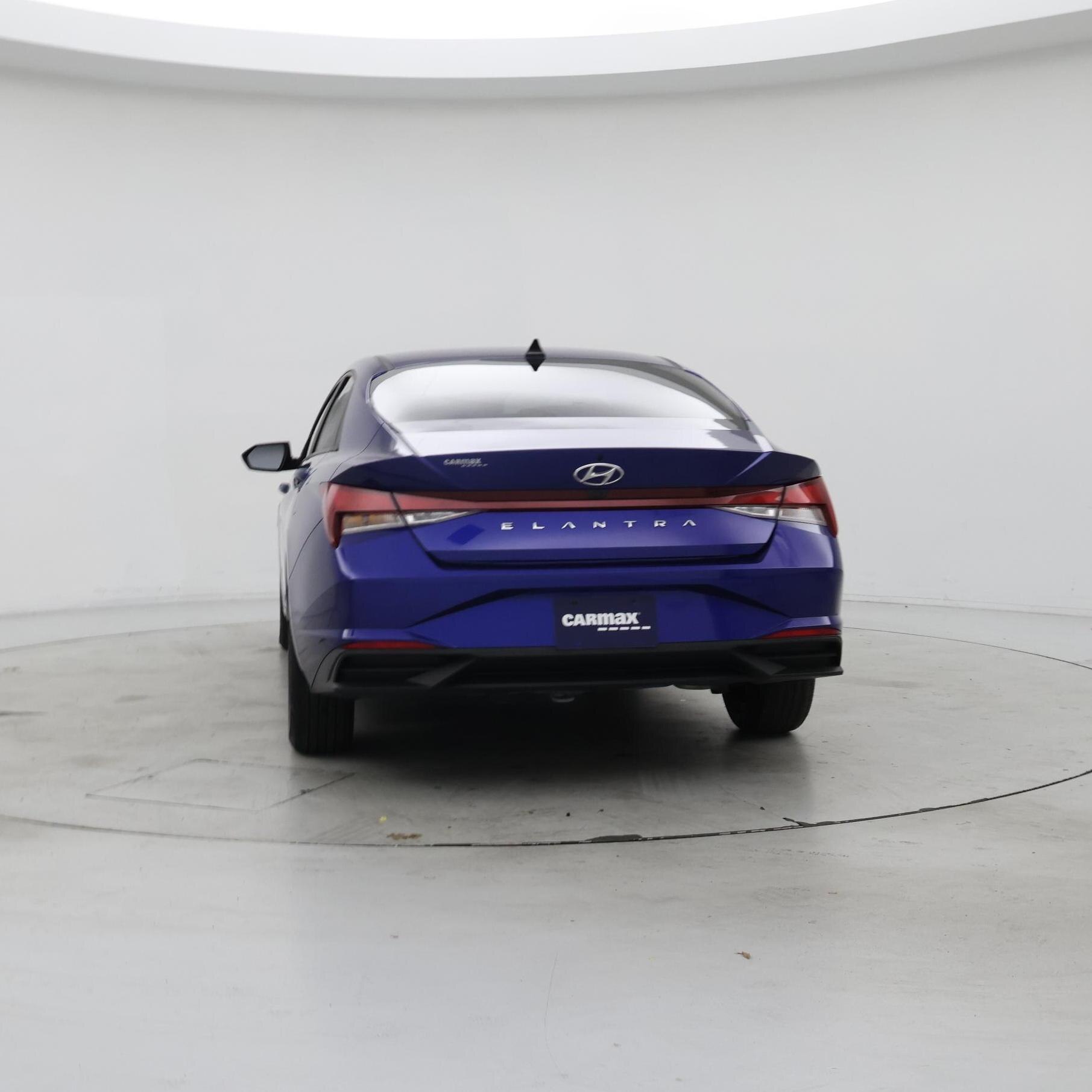 Thumbnail: 2023 Hyundai Elantra - 6