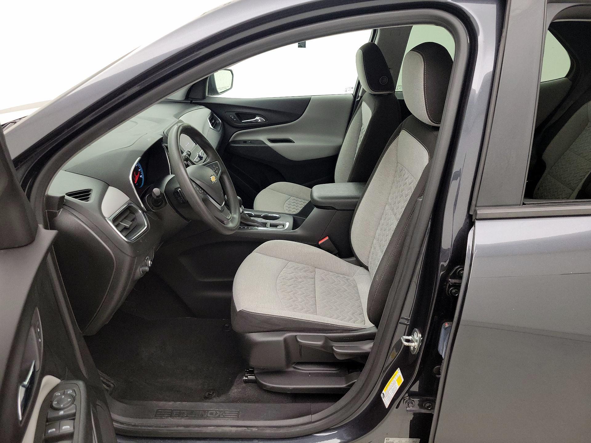 Thumbnail: 2022 Chevrolet Equinox - 11