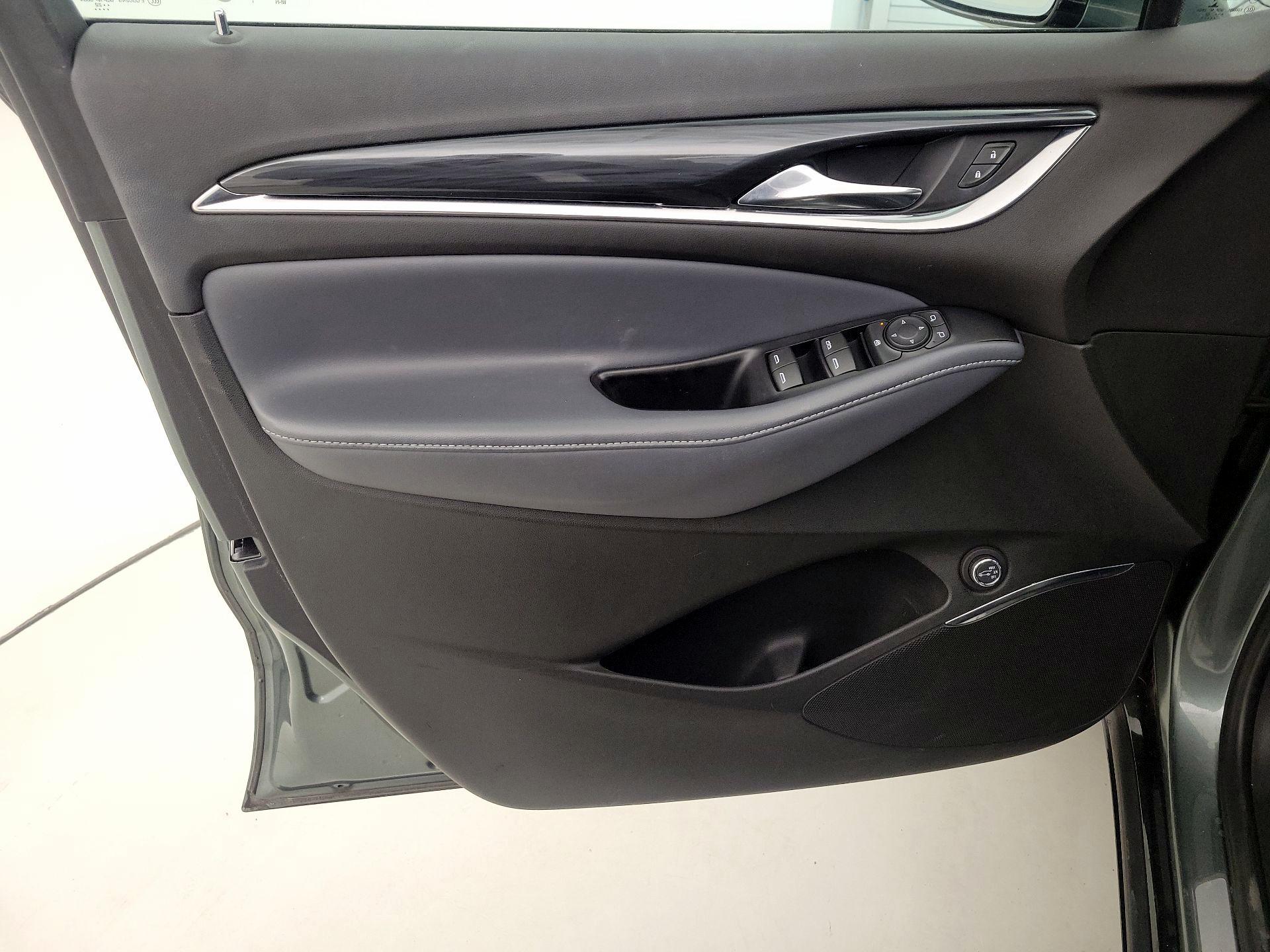 Thumbnail: 2022 Buick Enclave - 12