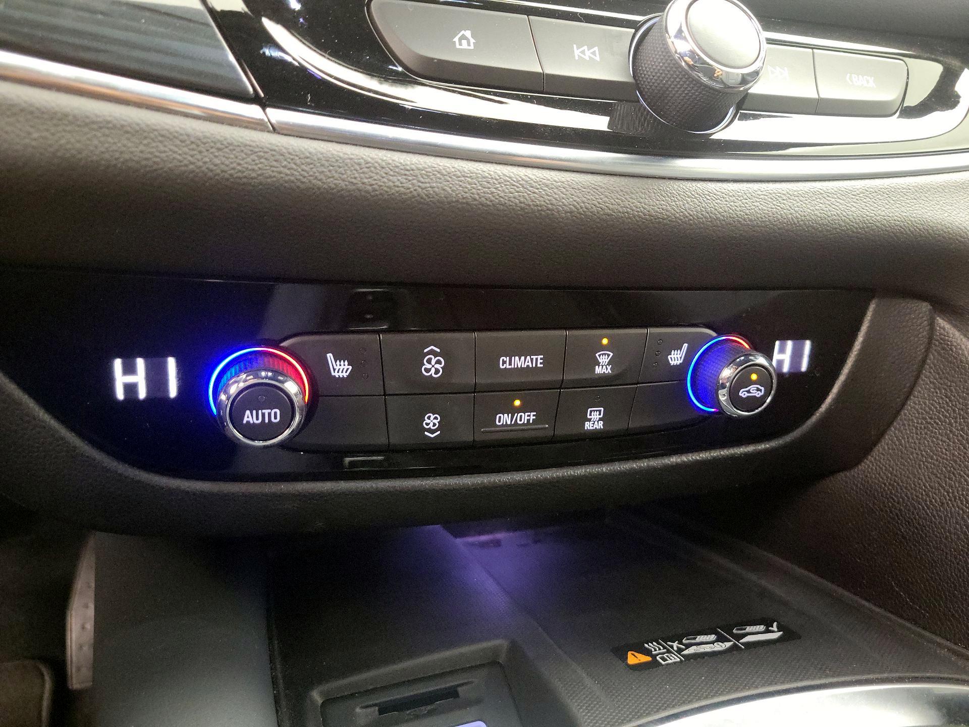 Thumbnail: 2022 Buick Enclave - 16