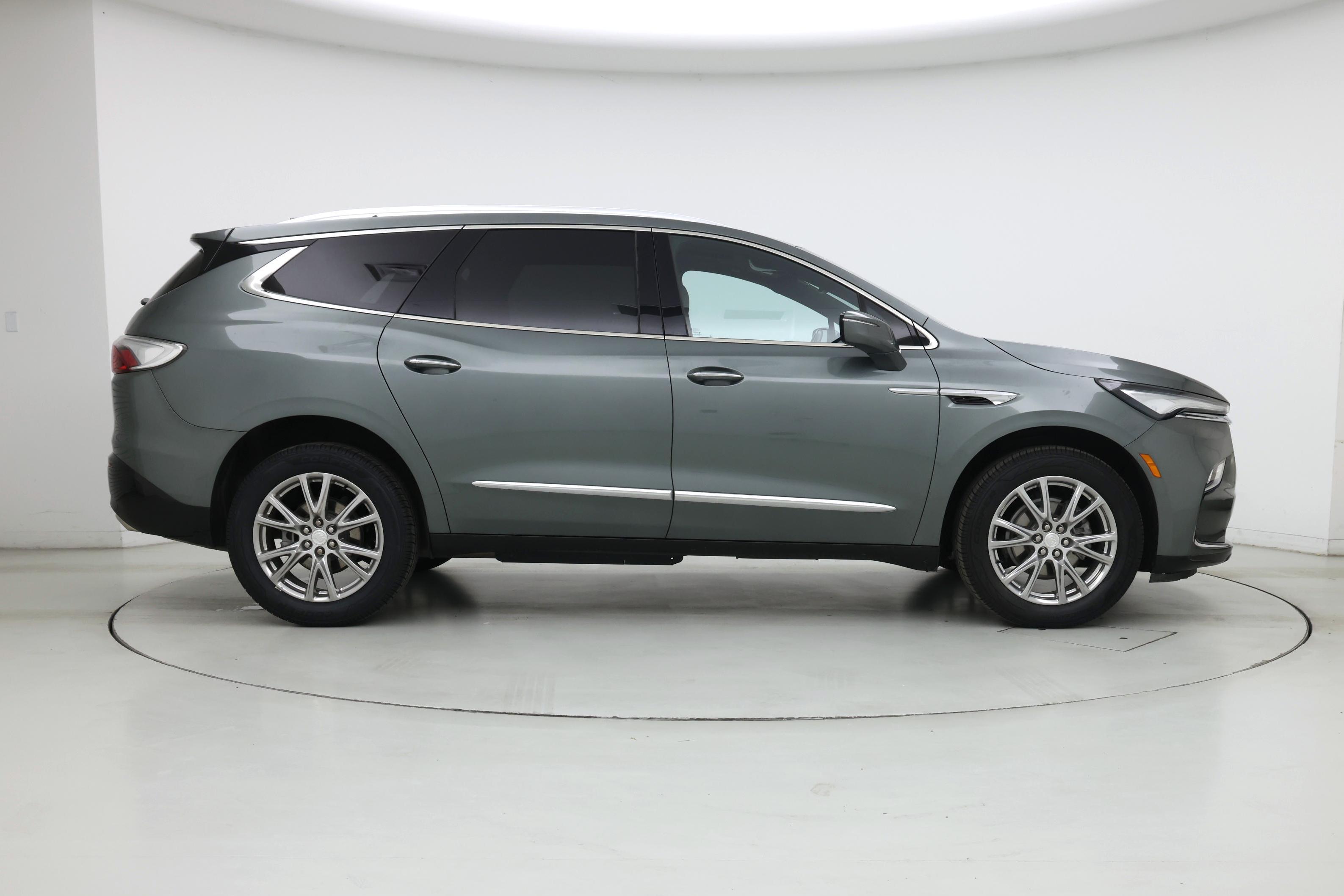 Thumbnail: 2022 Buick Enclave - 7