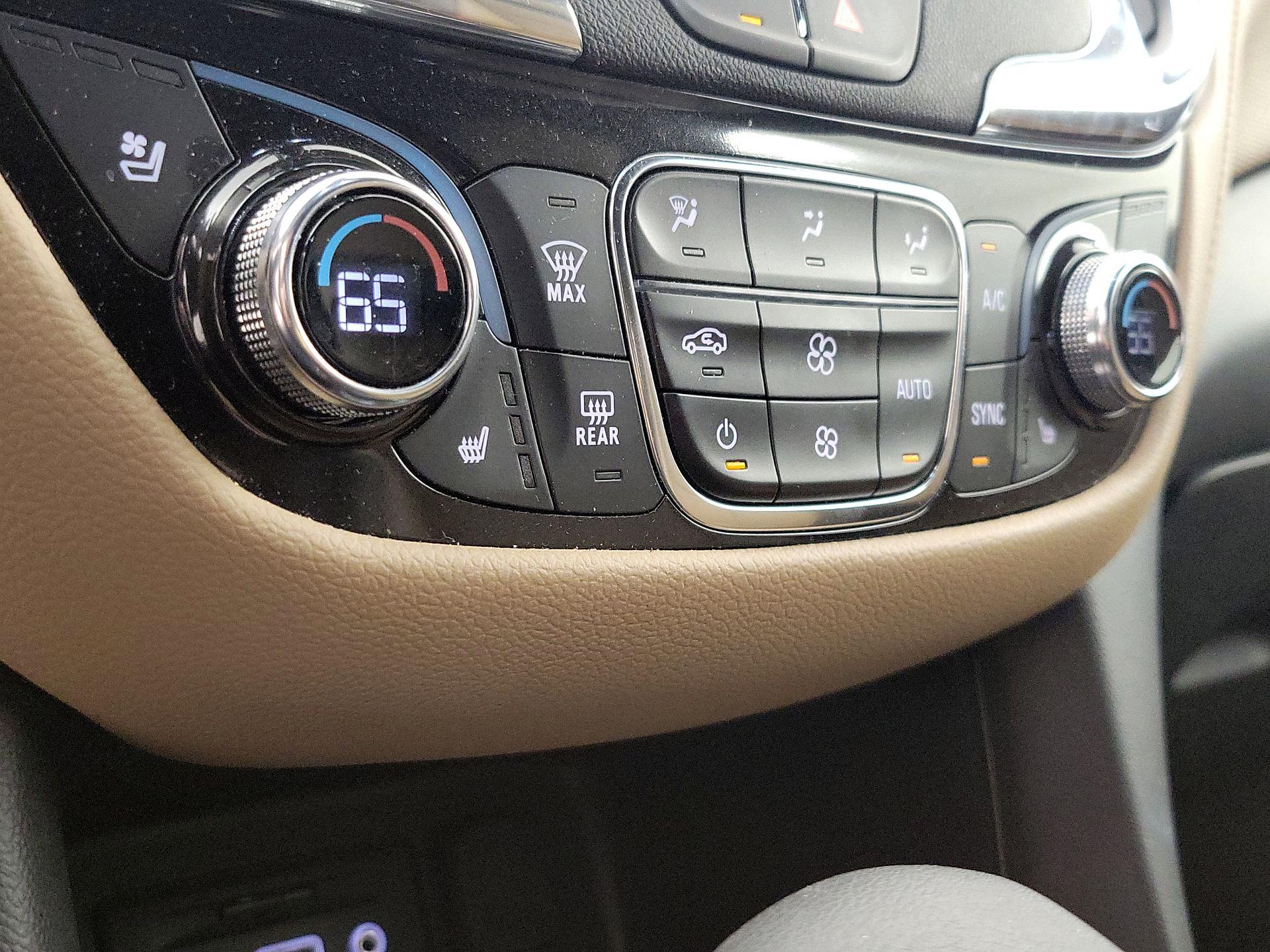 Thumbnail: 2023 Chevrolet Equinox - 17