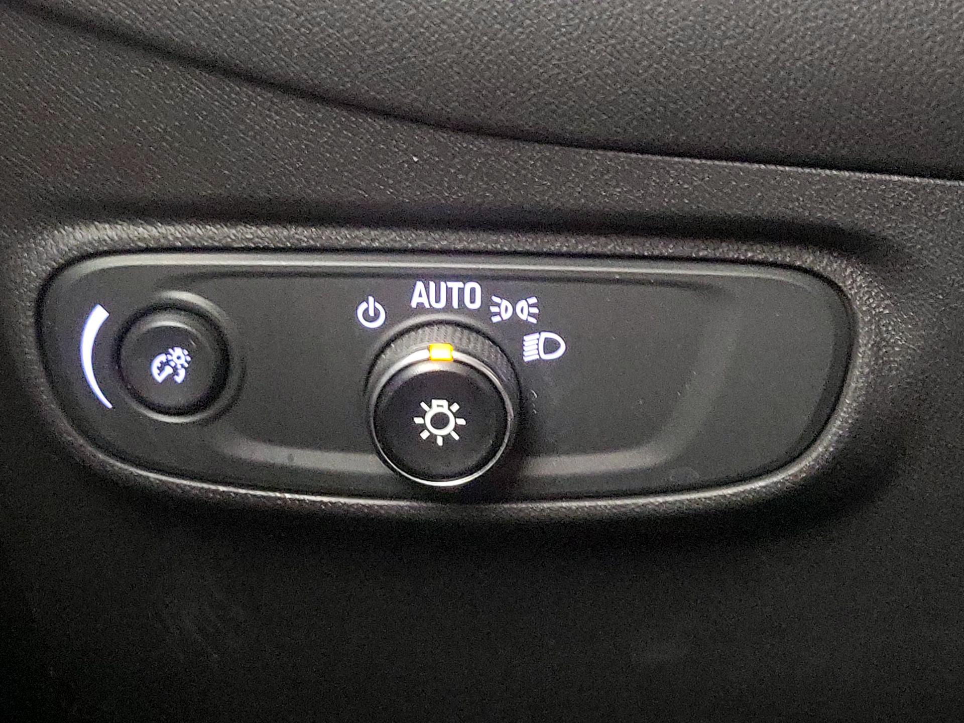 Thumbnail: 2024 Chevrolet Equinox - 13