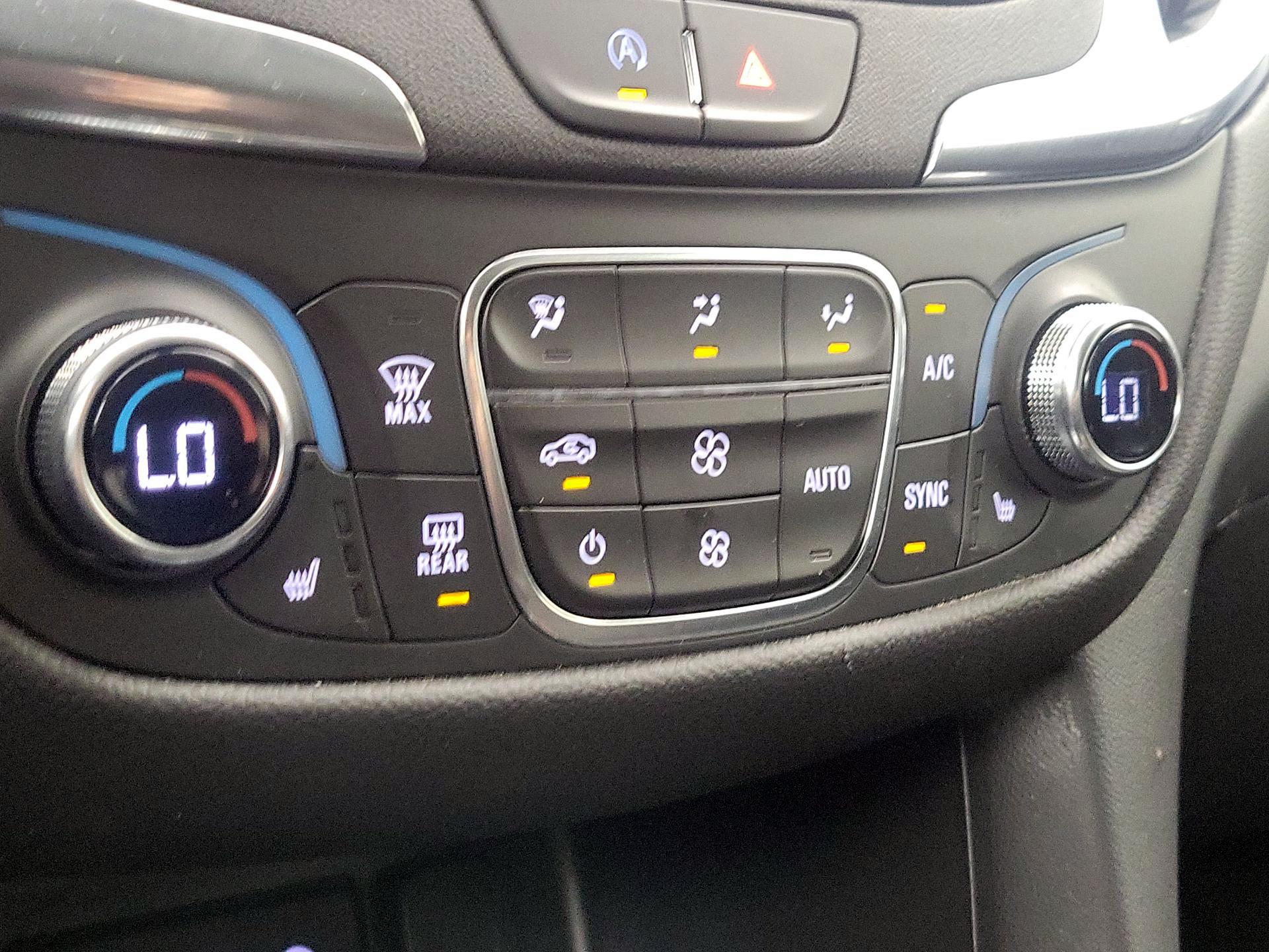 Thumbnail: 2024 Chevrolet Equinox - 16