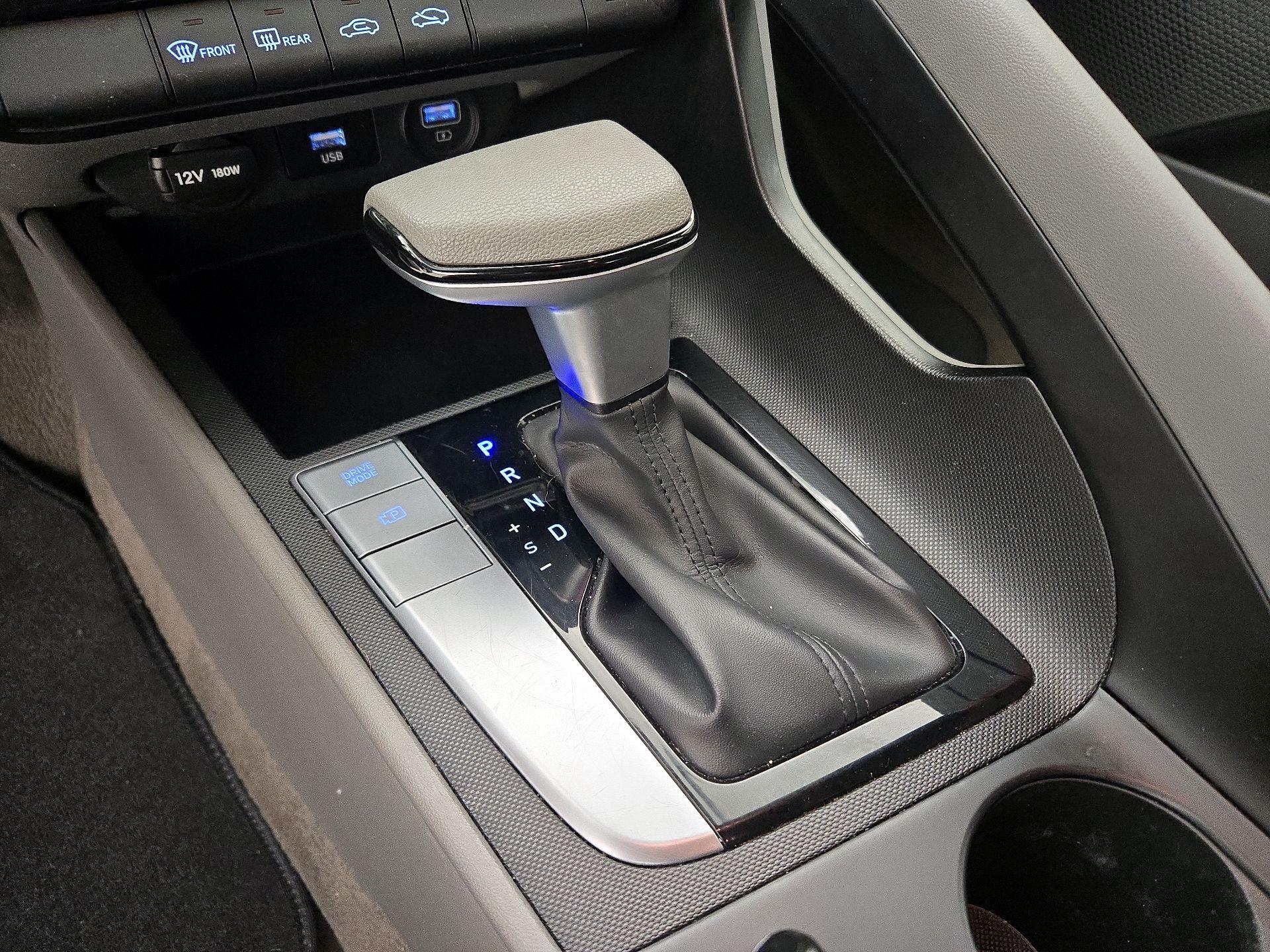 Thumbnail: 2023 Hyundai Elantra - 17