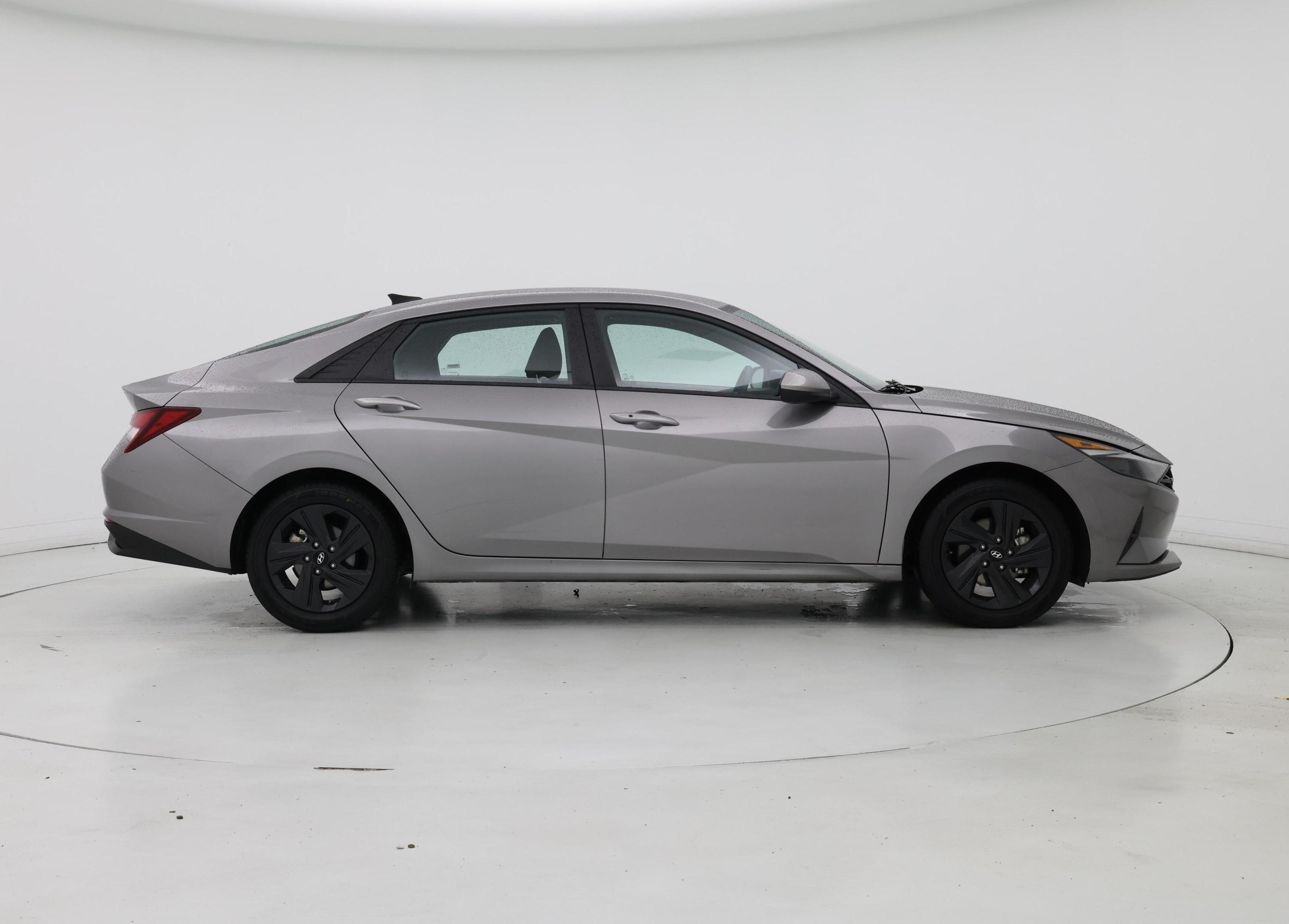 Thumbnail: 2023 Hyundai Elantra - 7