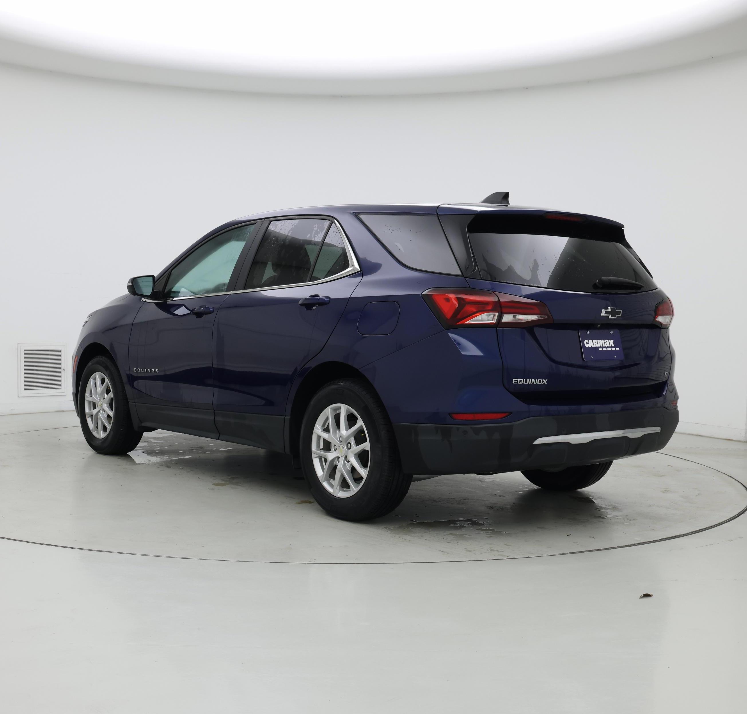 Thumbnail: 2022 Chevrolet Equinox - 2