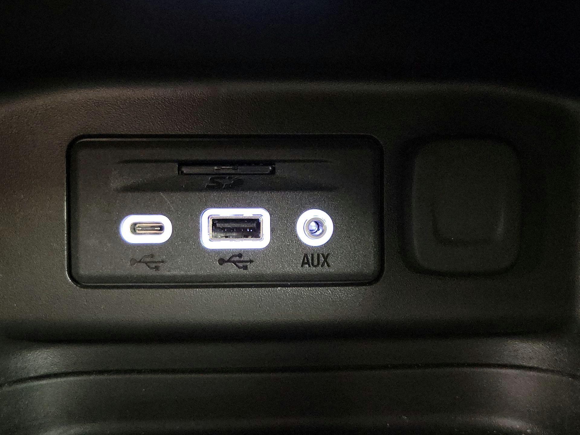 Thumbnail: 2022 Chevrolet Equinox - 19